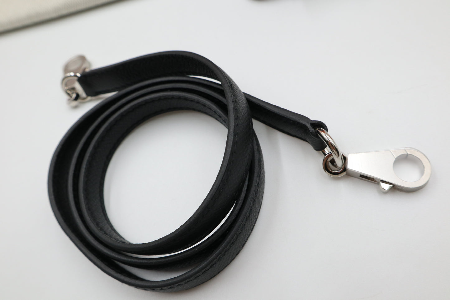 Hermes bolide 27 black /Rank SA