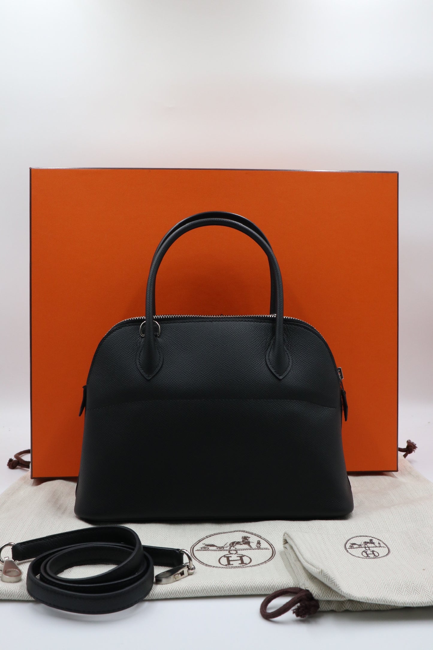 Hermes bolide 27 black /Rank SA