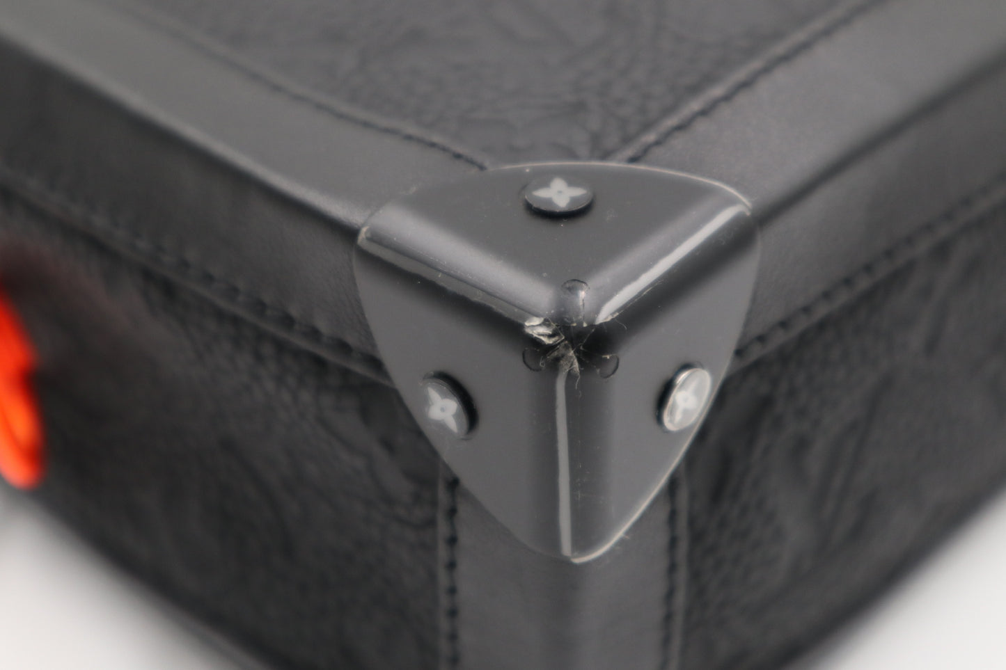 Louis Vuitton Soft trunk taurillon monogram / Rank SA 250926001