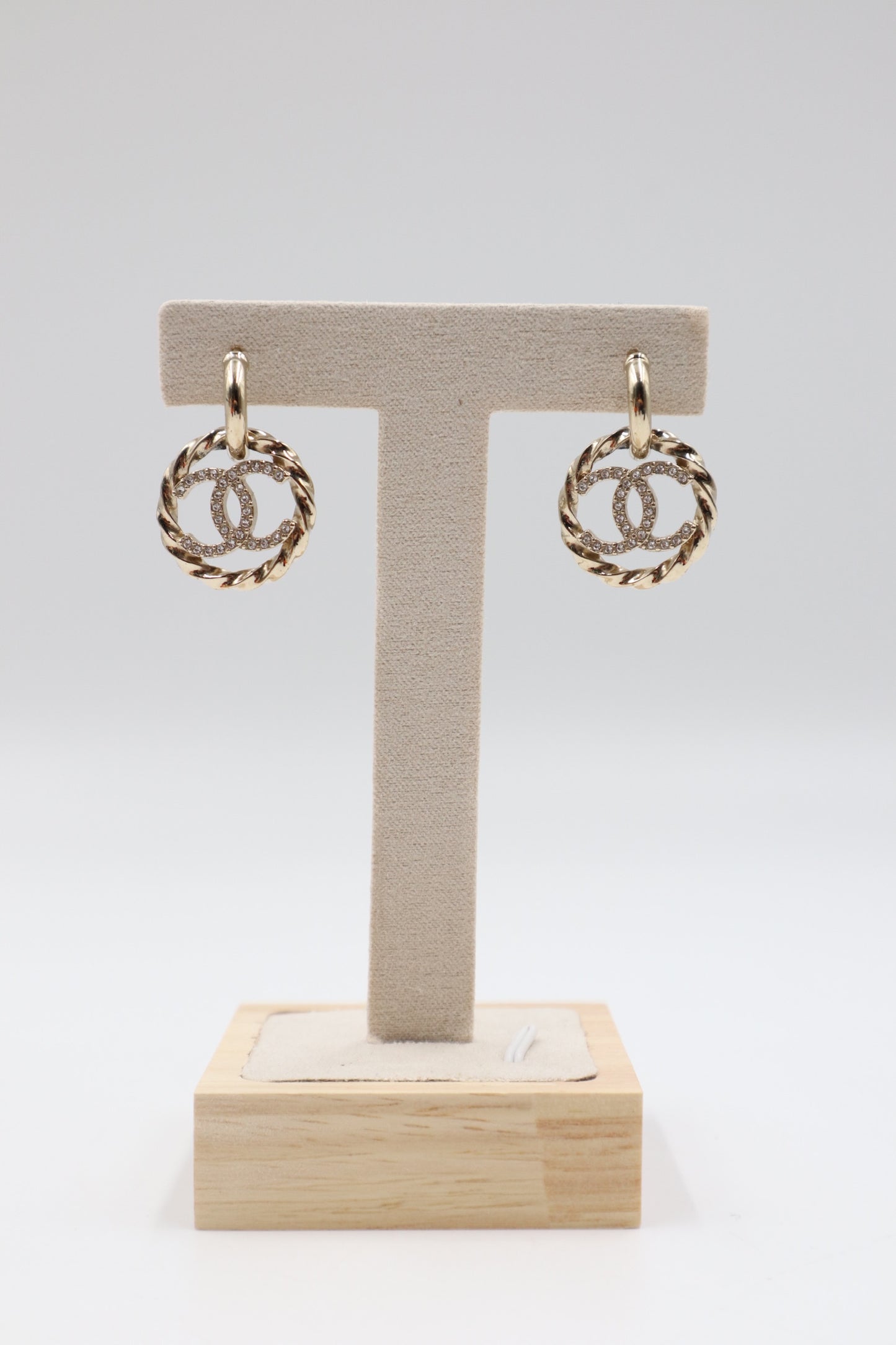 Chanel Earrings 雙C水鑽螺旋圓型耳環/ Rank SA 251006003