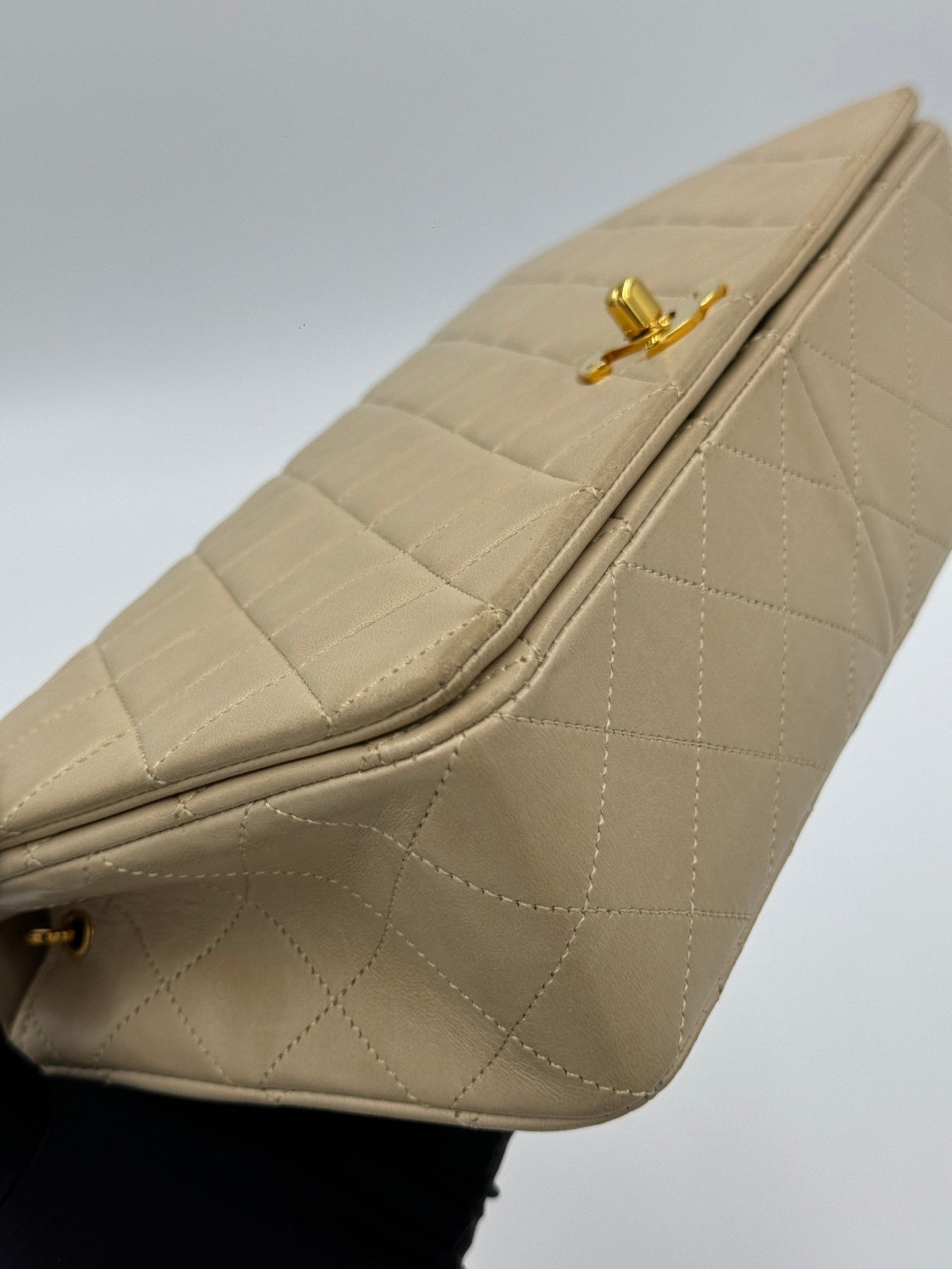Chanel Vintage Woc 23cm 奶茶From 1991 / Rank AB 24072101