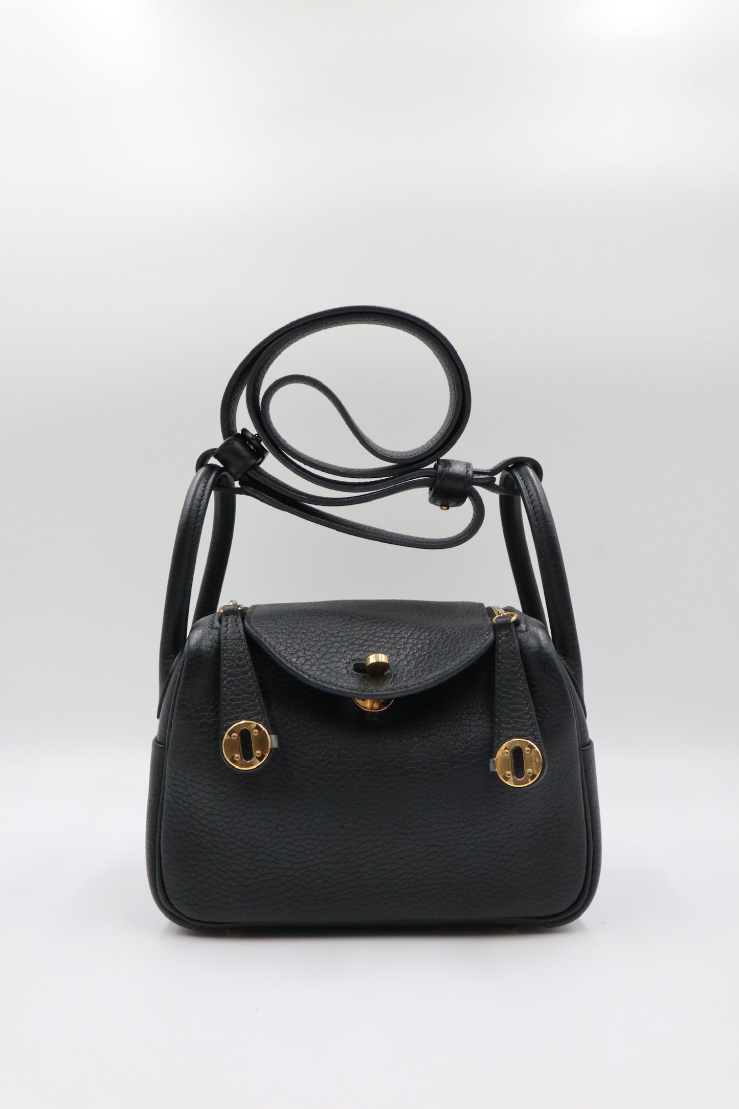 Hermes Mini Lindy 黑色 金扣 C / Rank SA 251030010