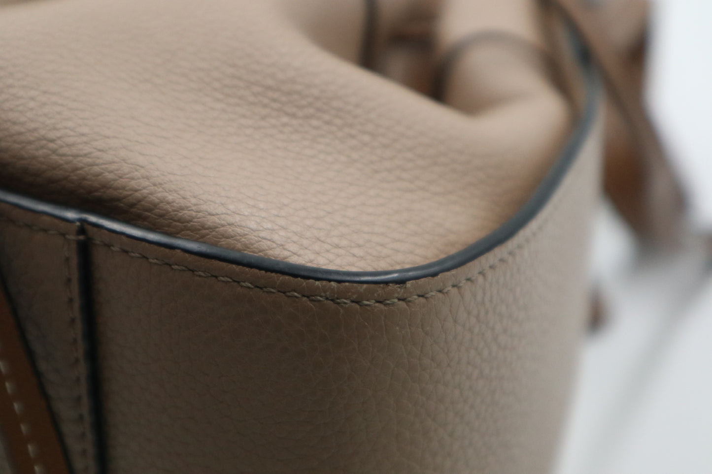 Loewe small  / Rank SA 25022501