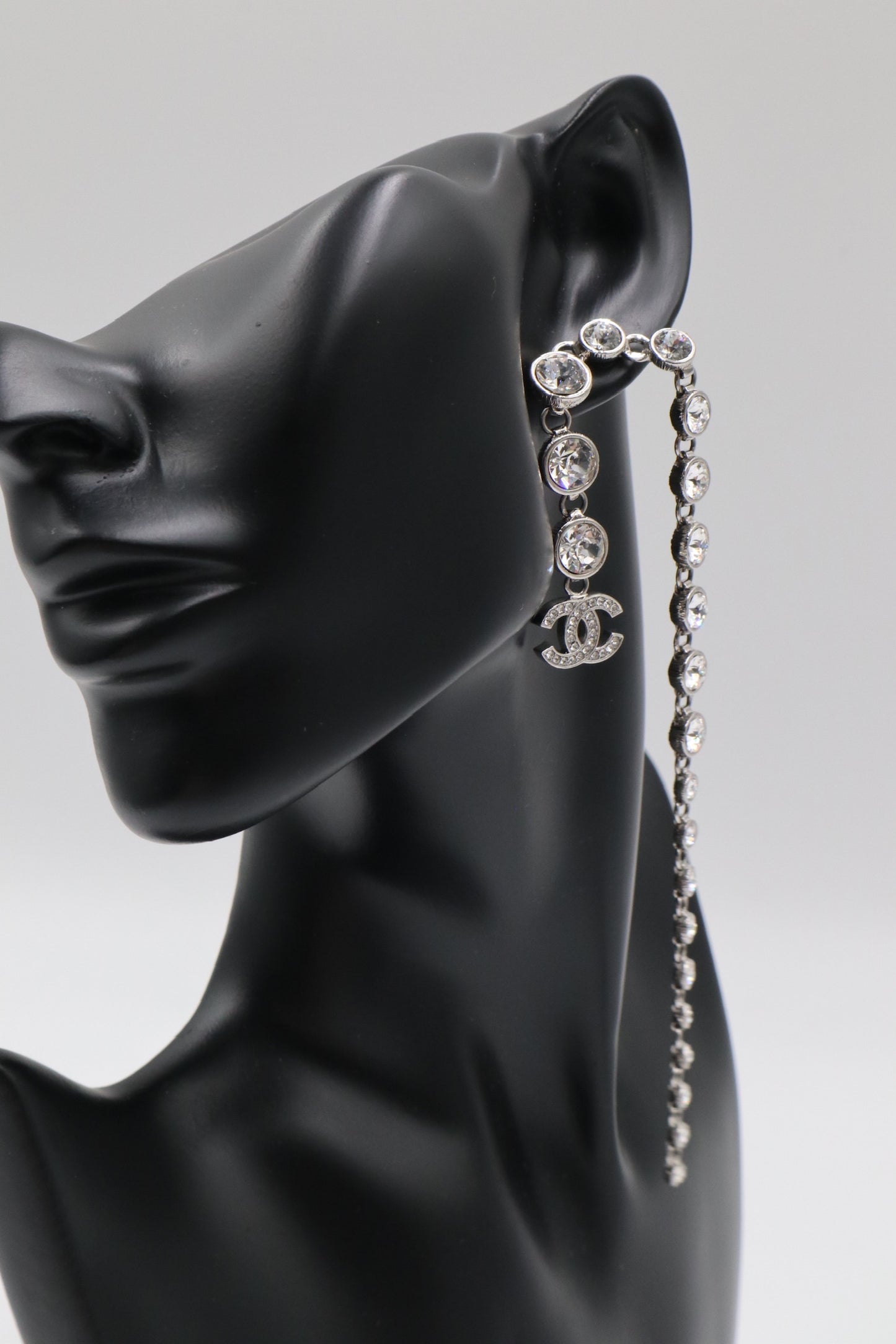 Chanel Earrings 雙C水鑽長吊耳墜/ Rank SA 251030001
