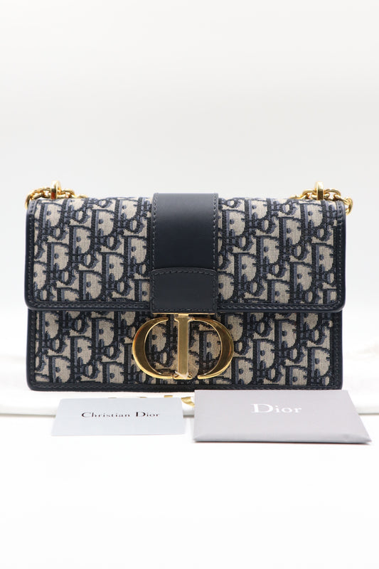 DIOR 蒙田30 Montaigne MM / Rank SA 251006001