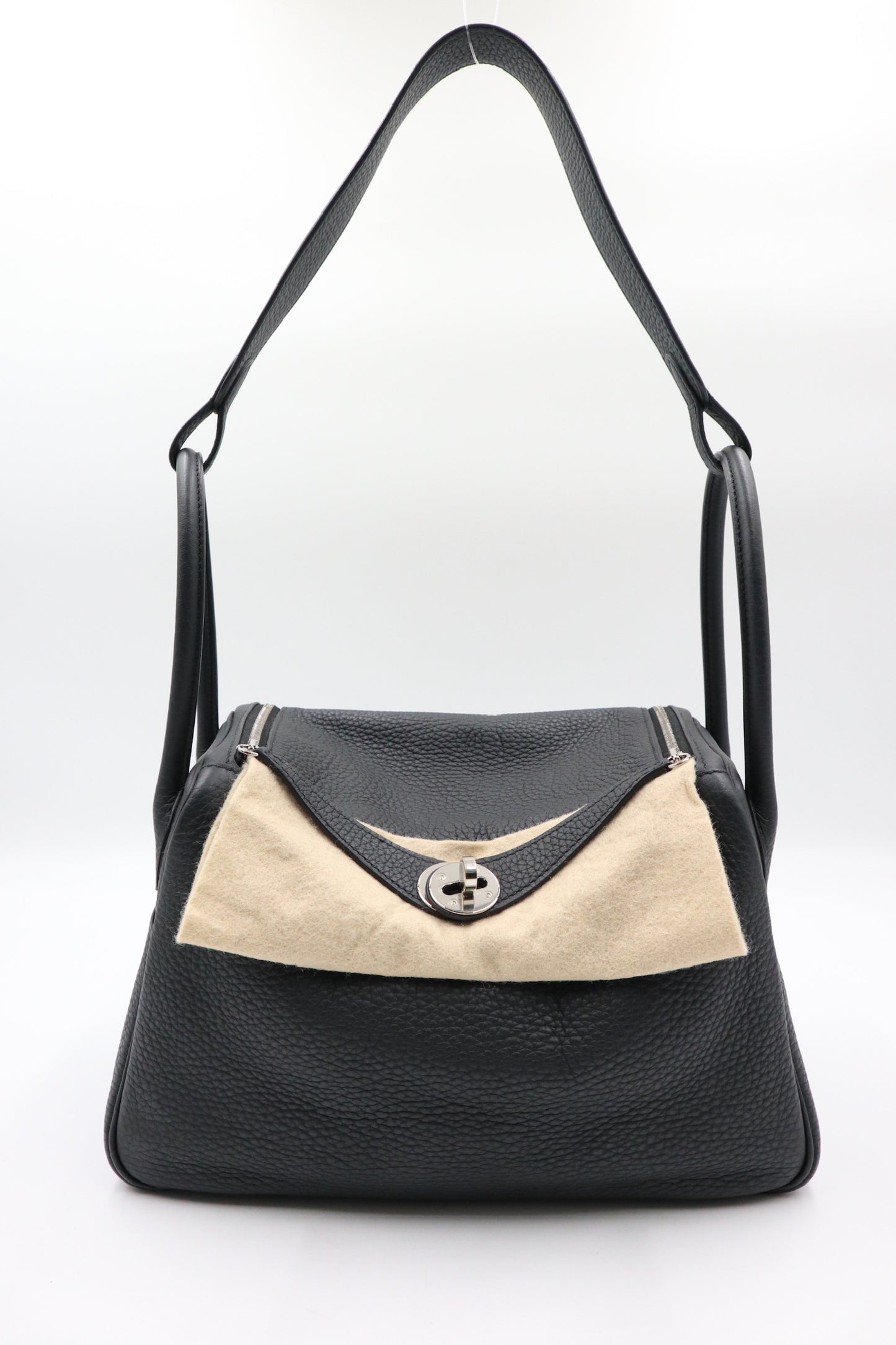 Hermes Lindy 26 黑色 銀扣 C / Rank SA 251022002