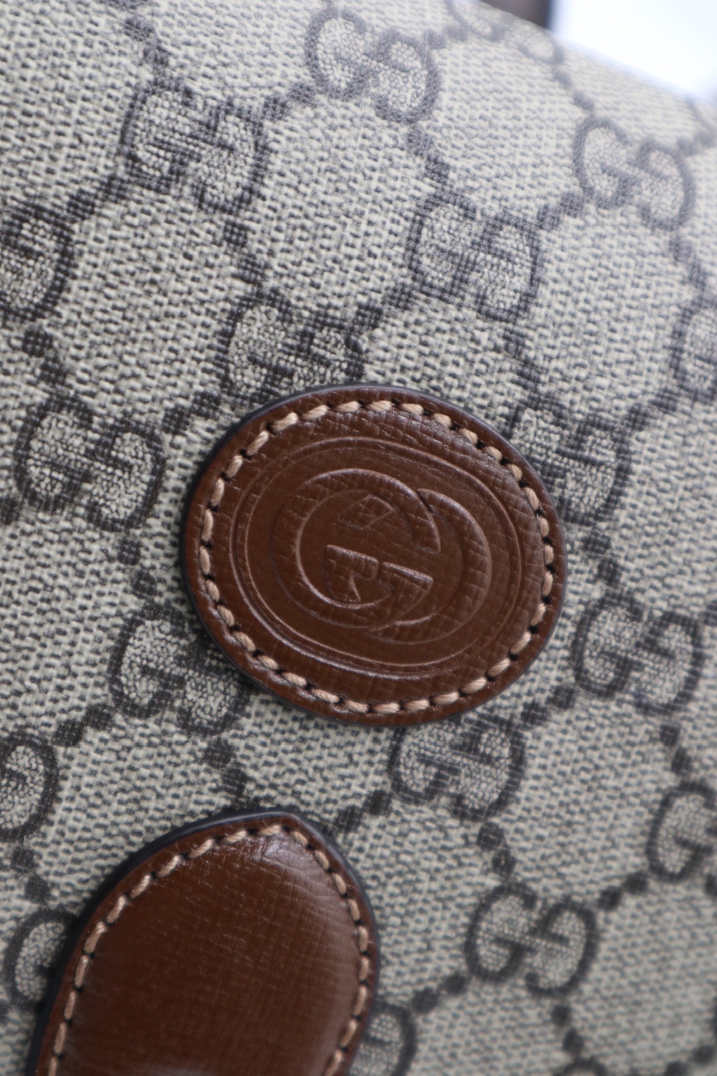 Gucci shoulder bag / Rank A