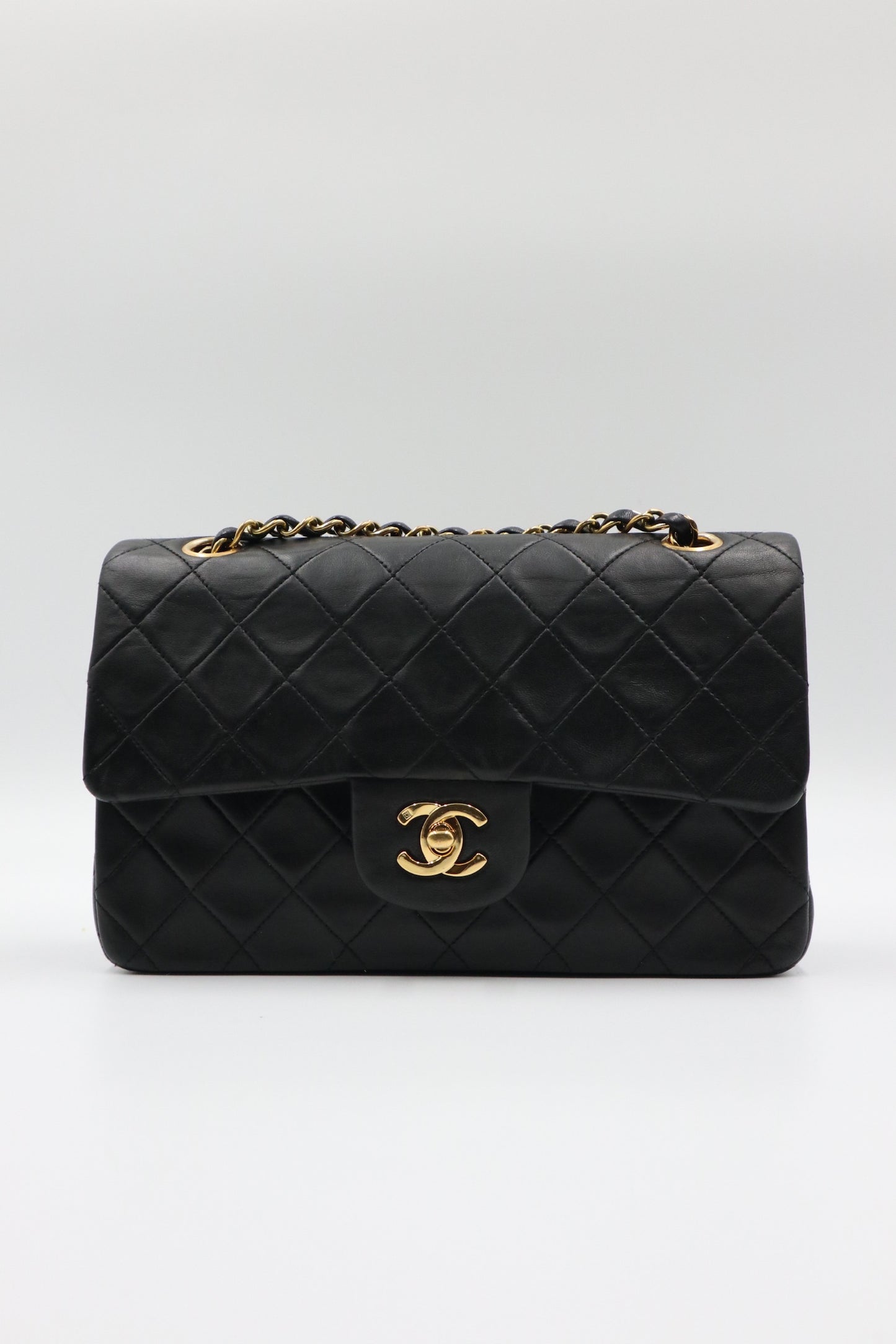 Chanel CF 23 / Rank A V250303001