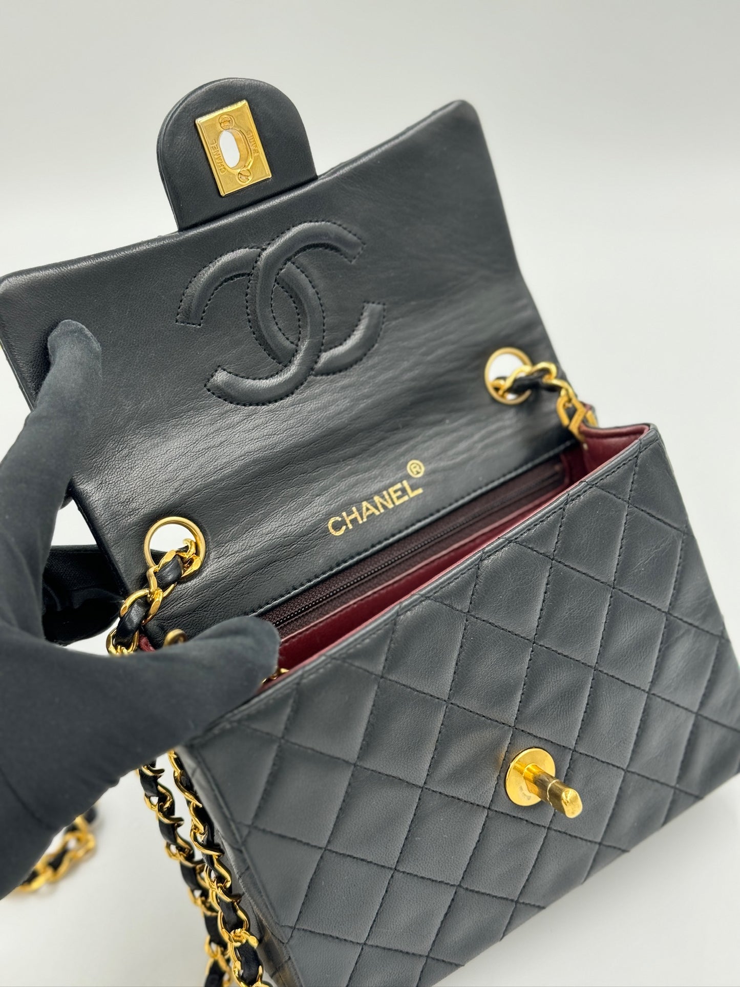 Chanel Coco Mini Vintage / Rank SA