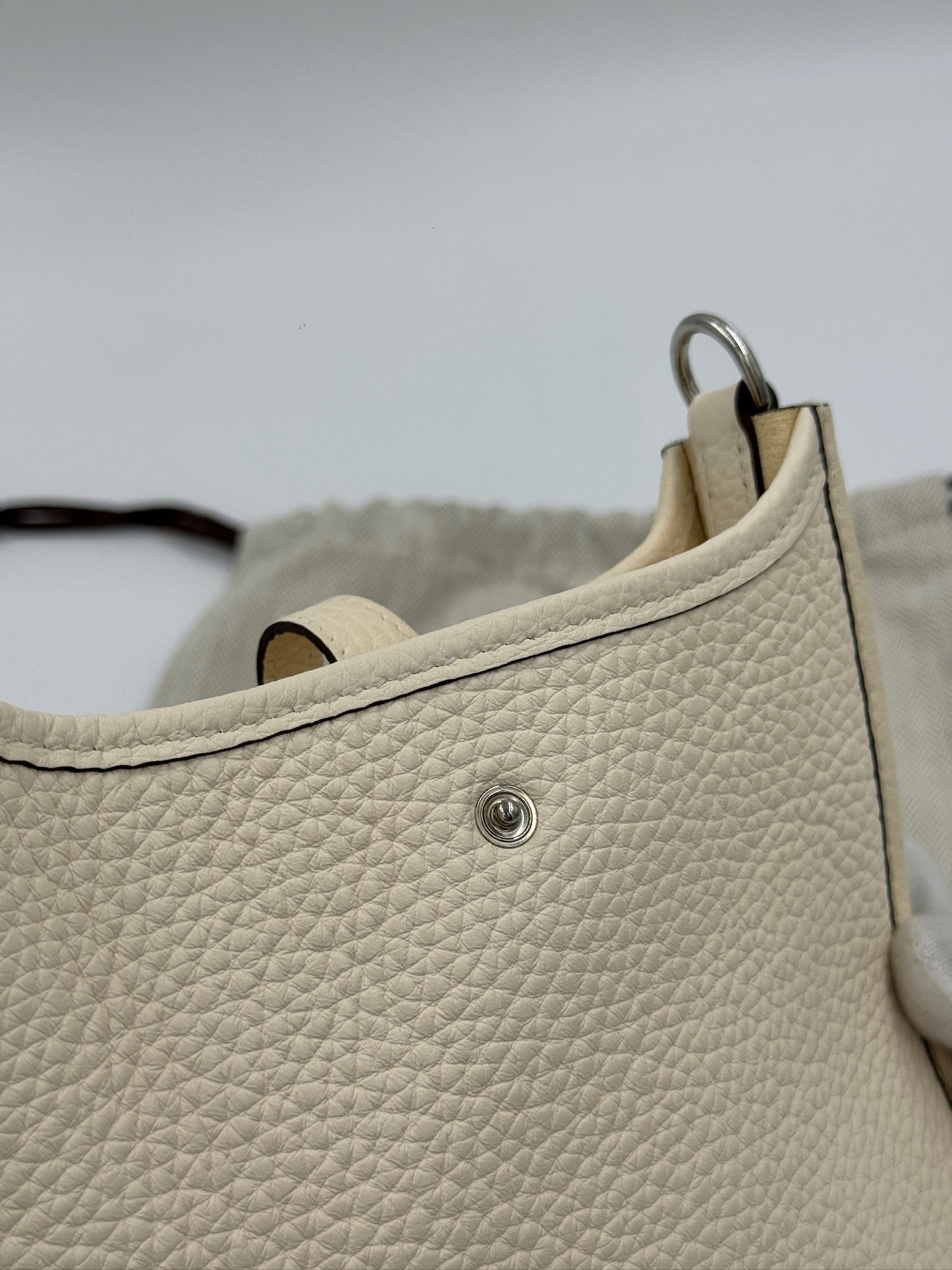 Hermes Evelyne White /Rank SA