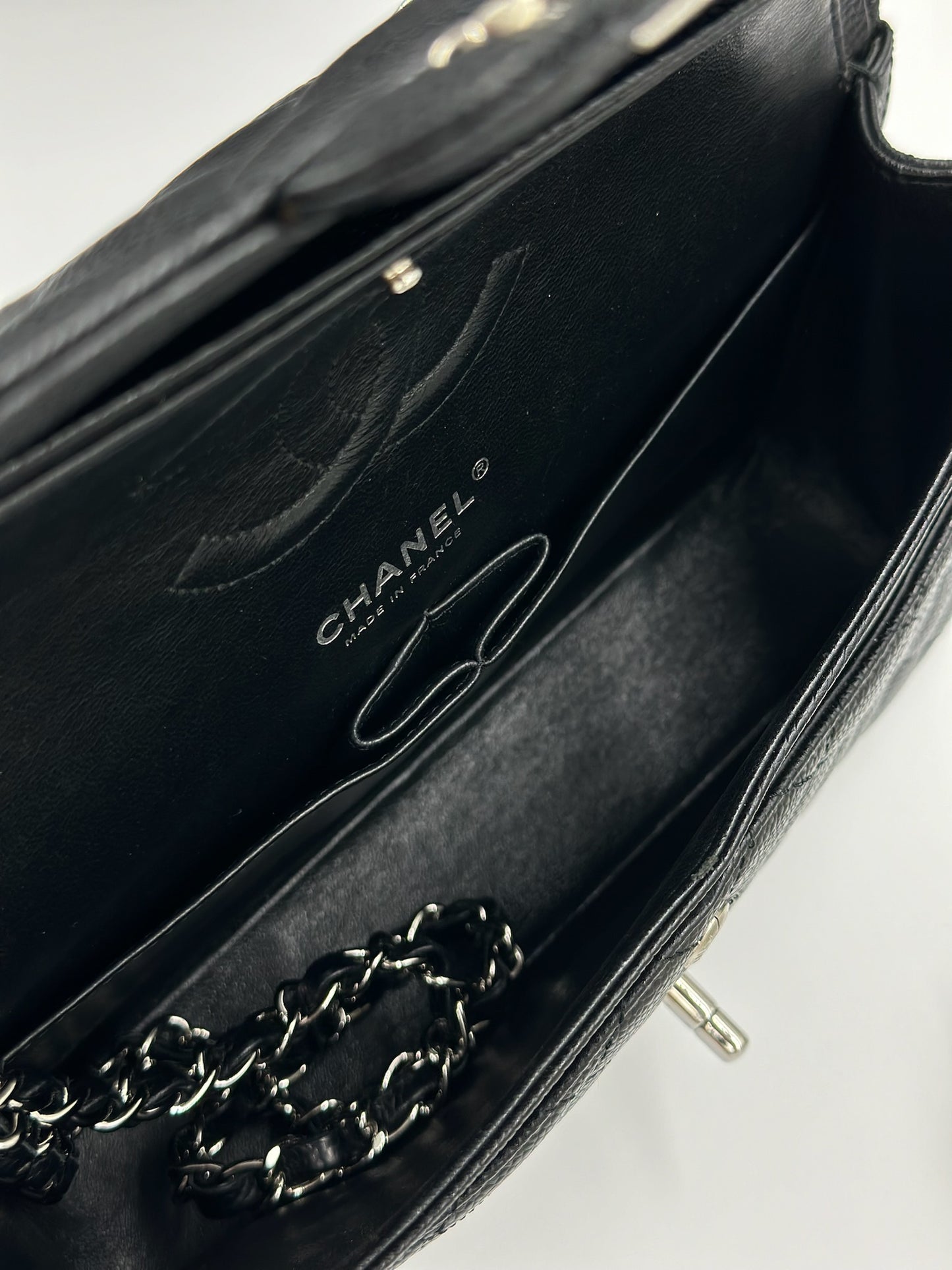 Chanel Classic Flap 25cm Cavier Skin / Rank SA 24072312