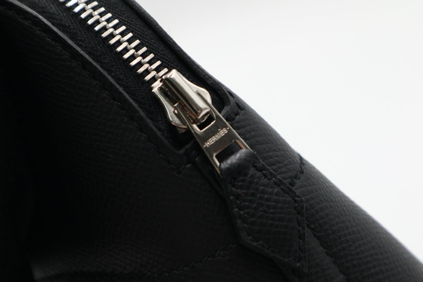 Hermes bolide 27 black /Rank SA
