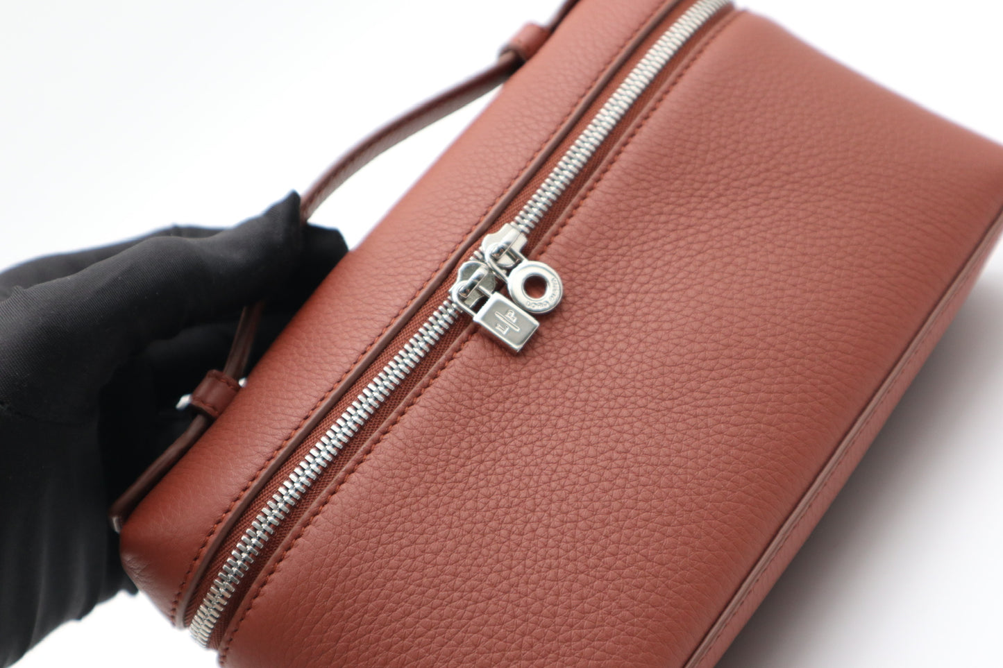 Loro Piana Extra 19 楓葉紅 / Rank N