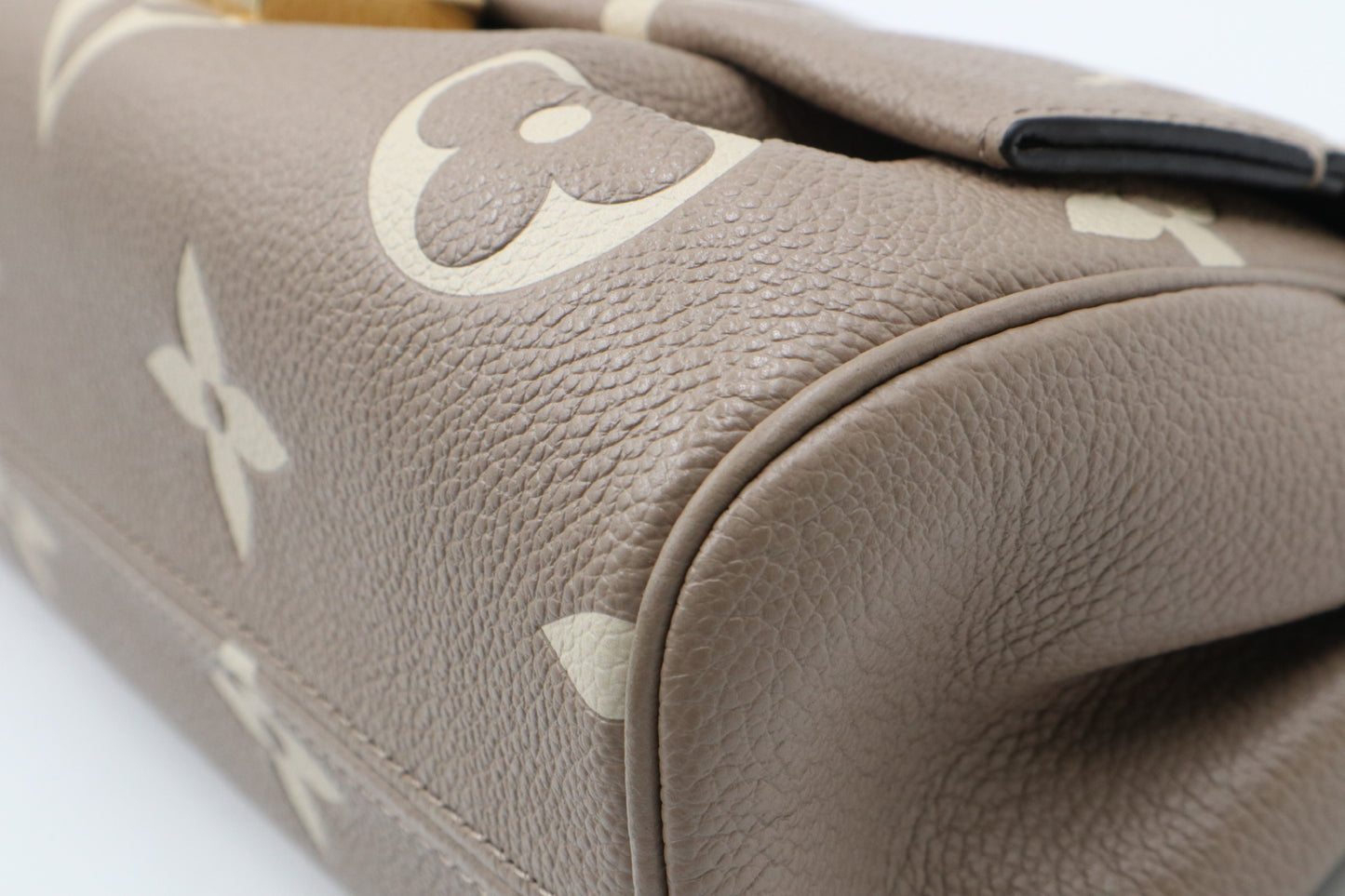 Louis Vuitton Favorite肩背包 / Rank SA 251030007