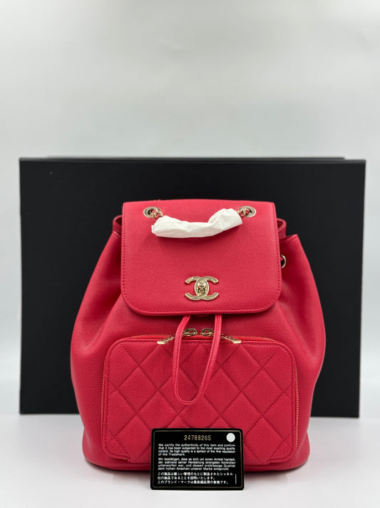 Chanel 桃粉魚子醬金釦後背包 / Rank N 24072005