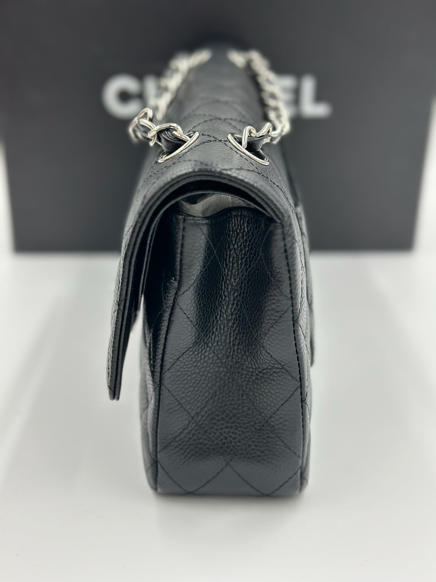Chanel Classic Flap 25cm Cavier Skin / Rank SA 24072312