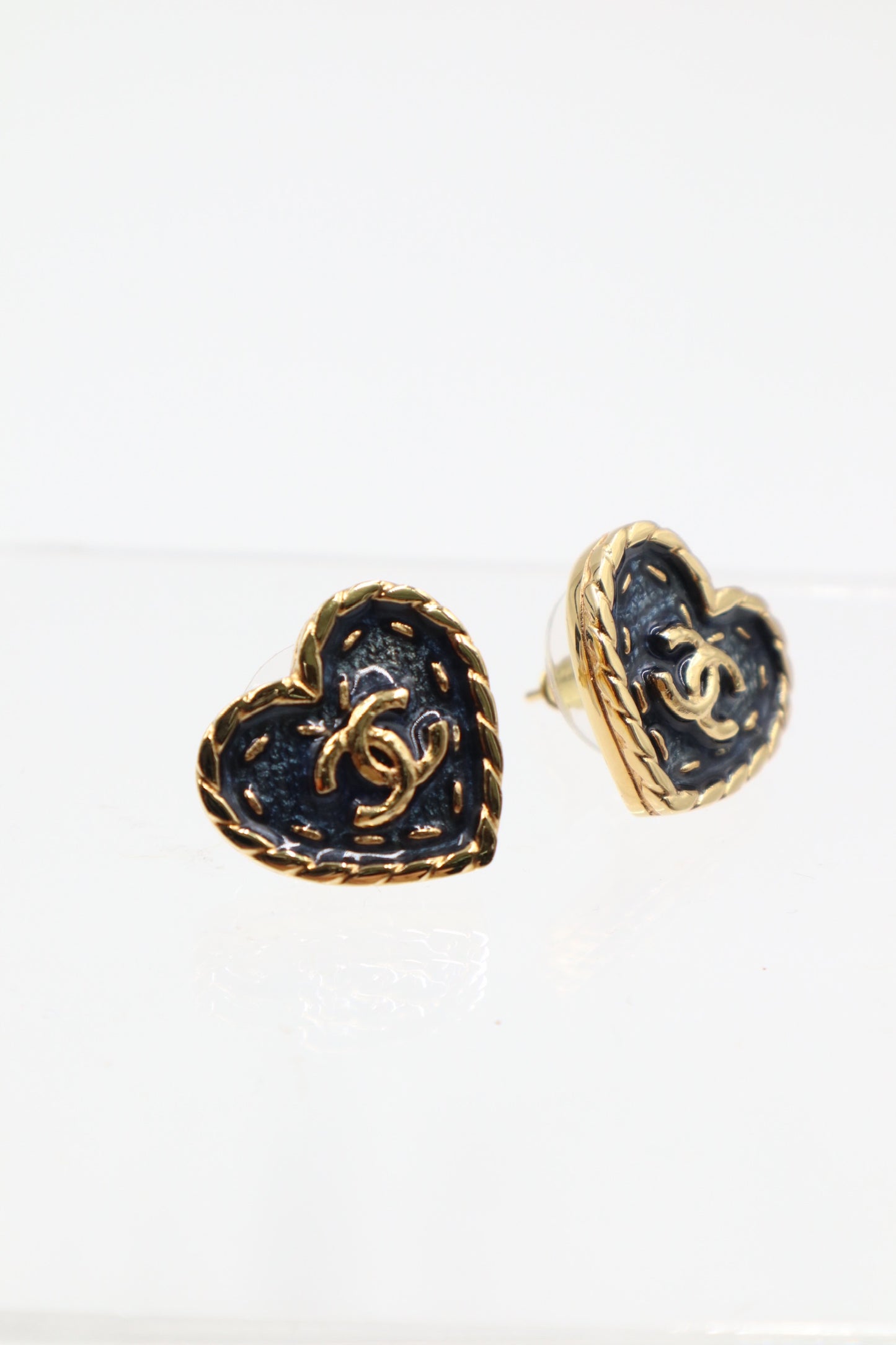 Chanel Earrings 24P牛仔藍愛心耳環/ Rank SA 251116002
