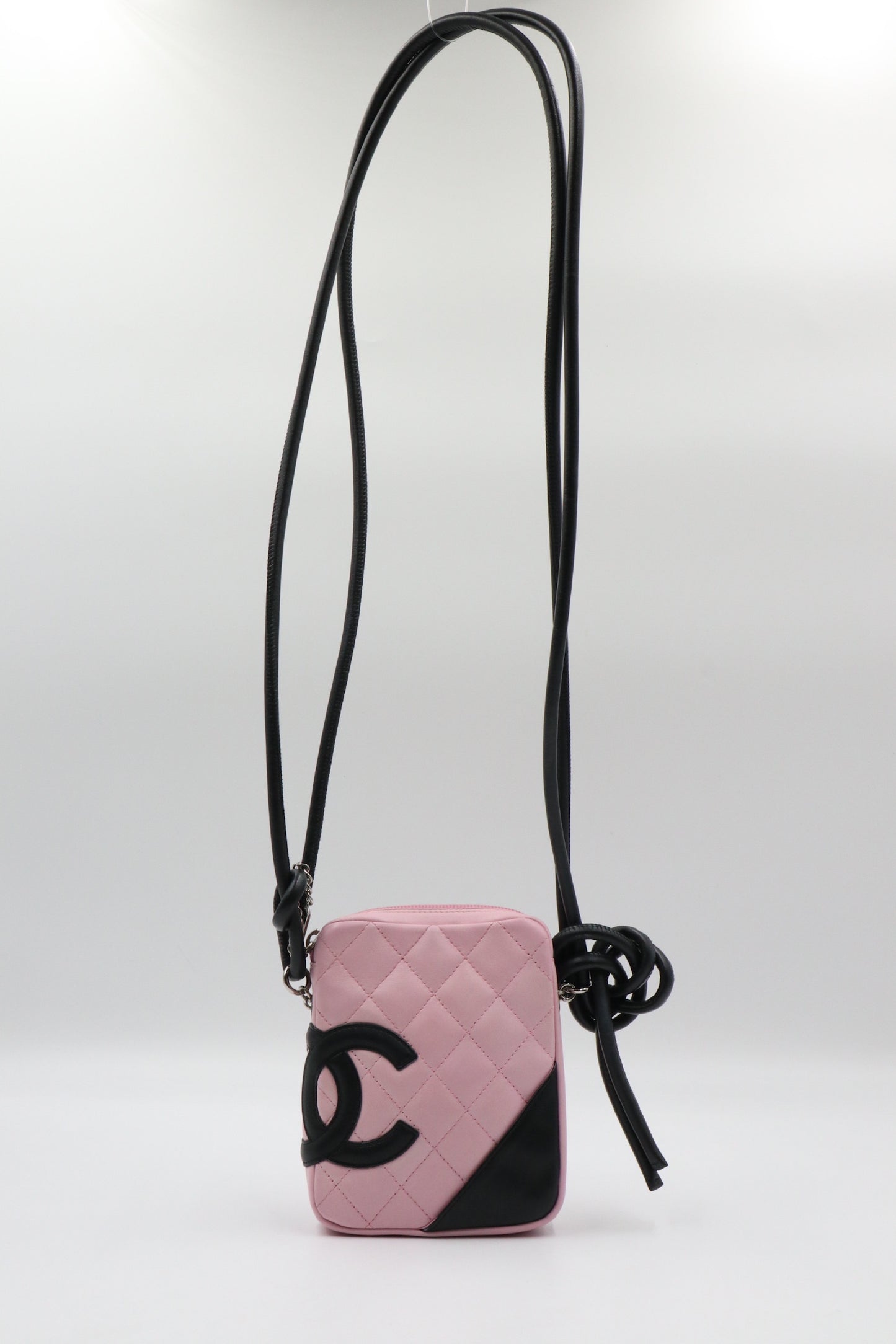 Chanel Cambon黑粉肩背斜背手機包 / Rank SA 251030008