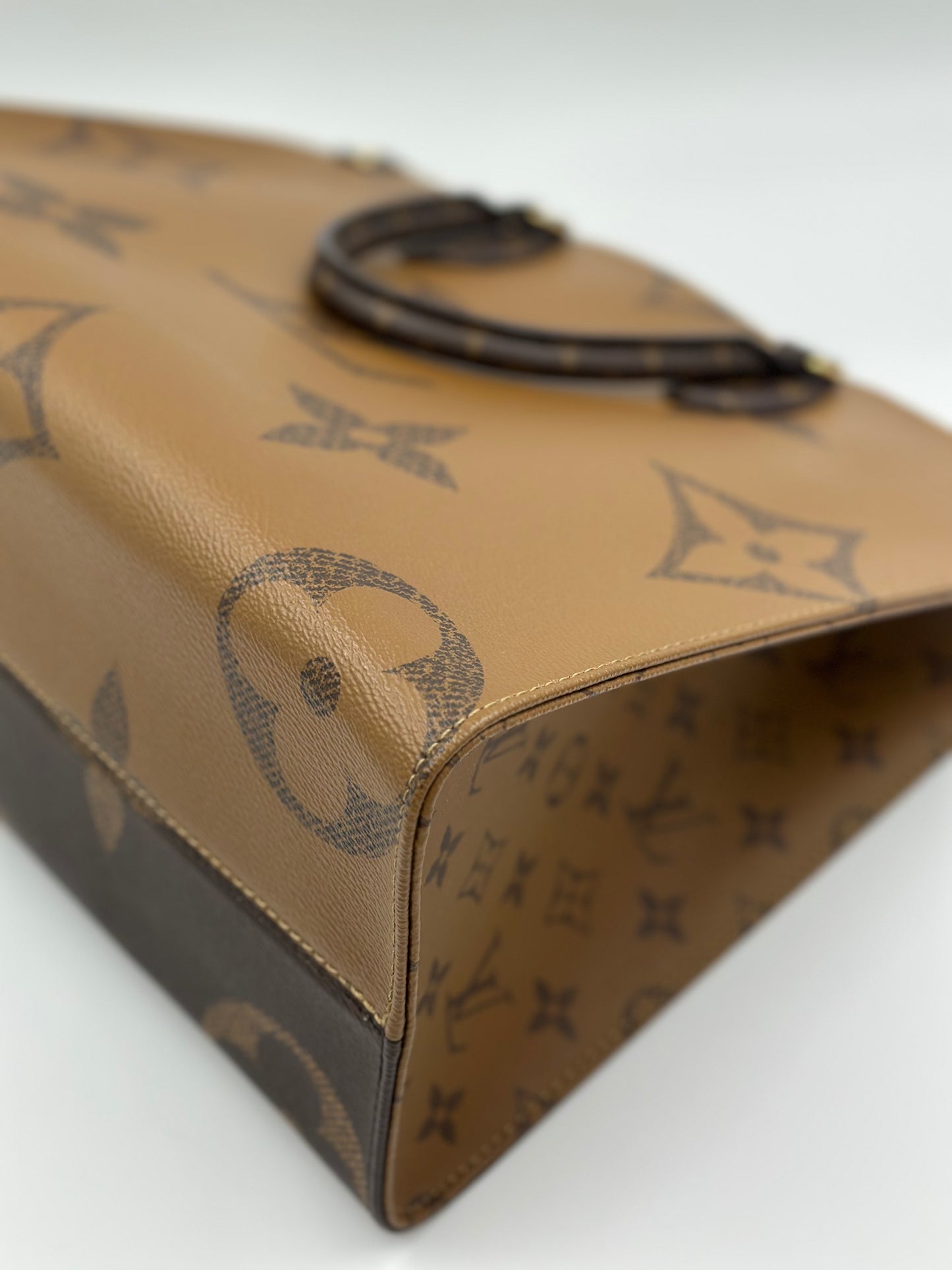 Louis Vuitton  ON THE GO / Rank SA