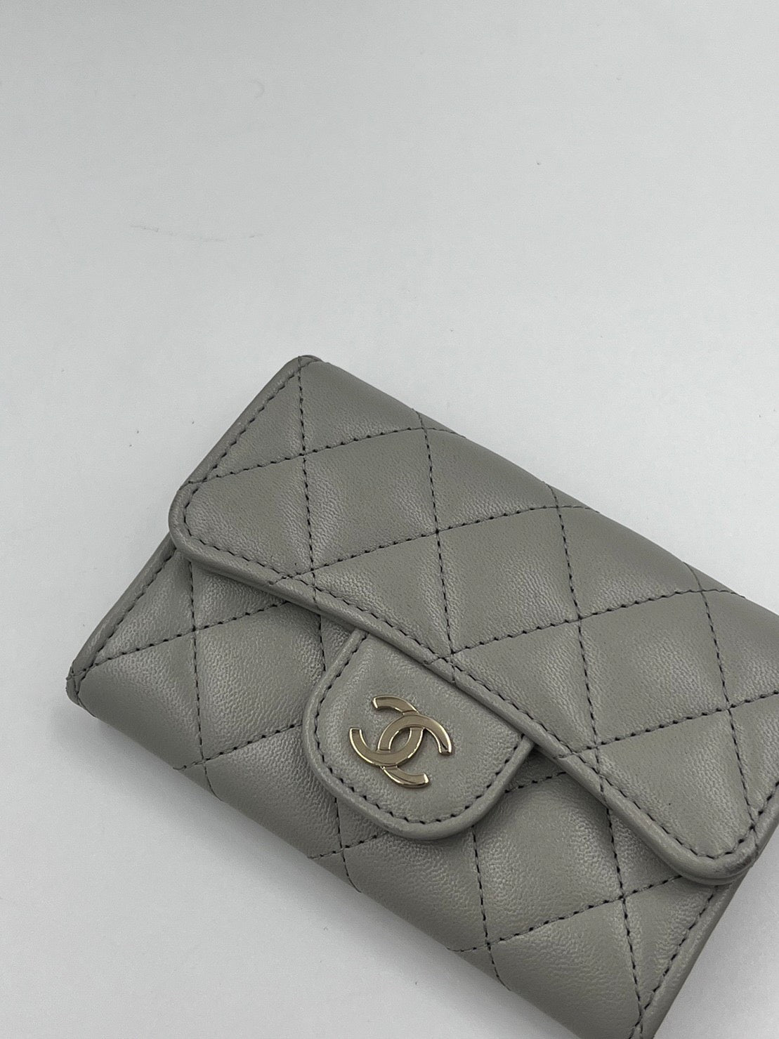 Chanel 羊皮 灰色 卡包 / Rank A