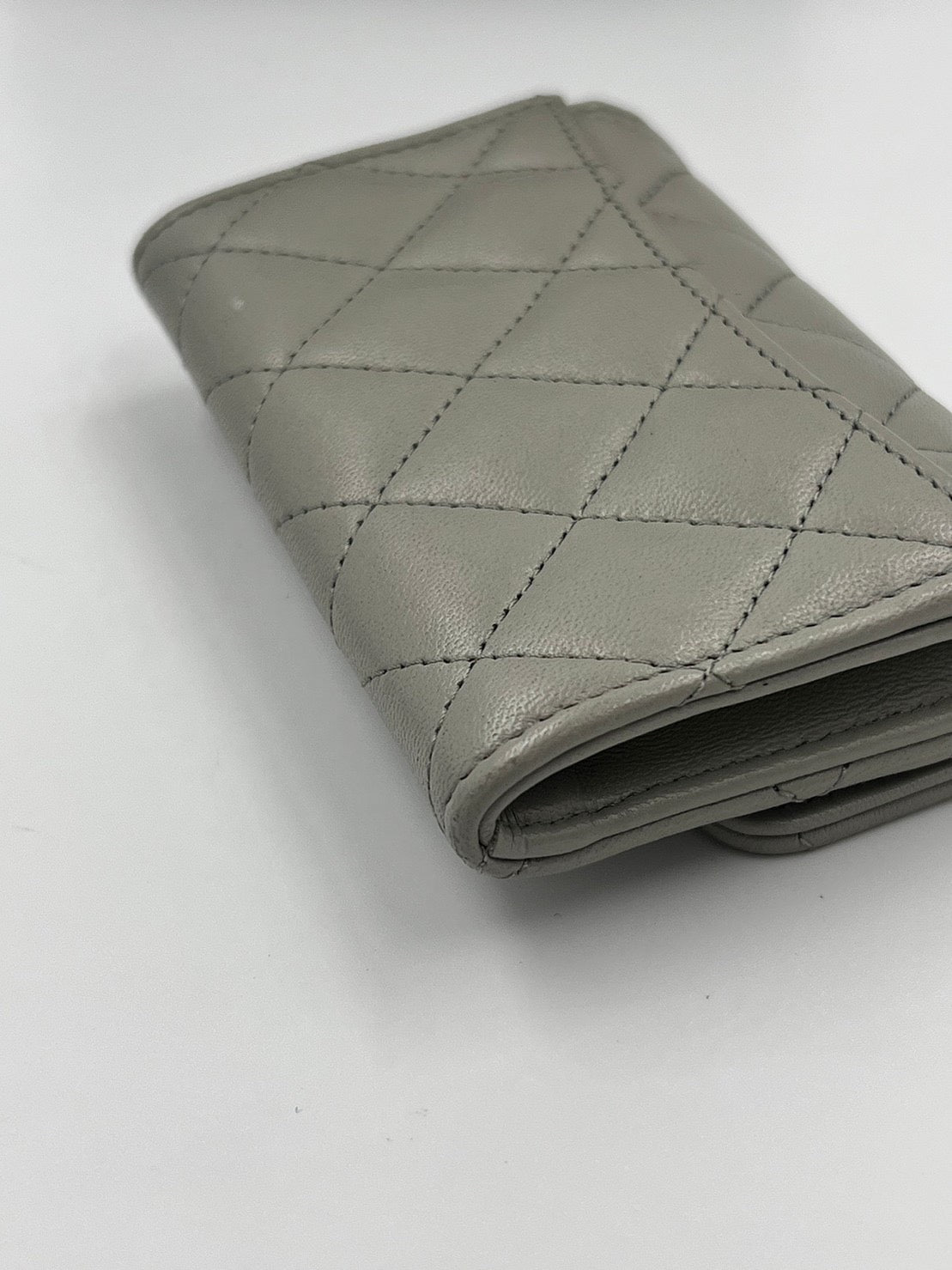 Chanel 羊皮 灰色 卡包 / Rank A