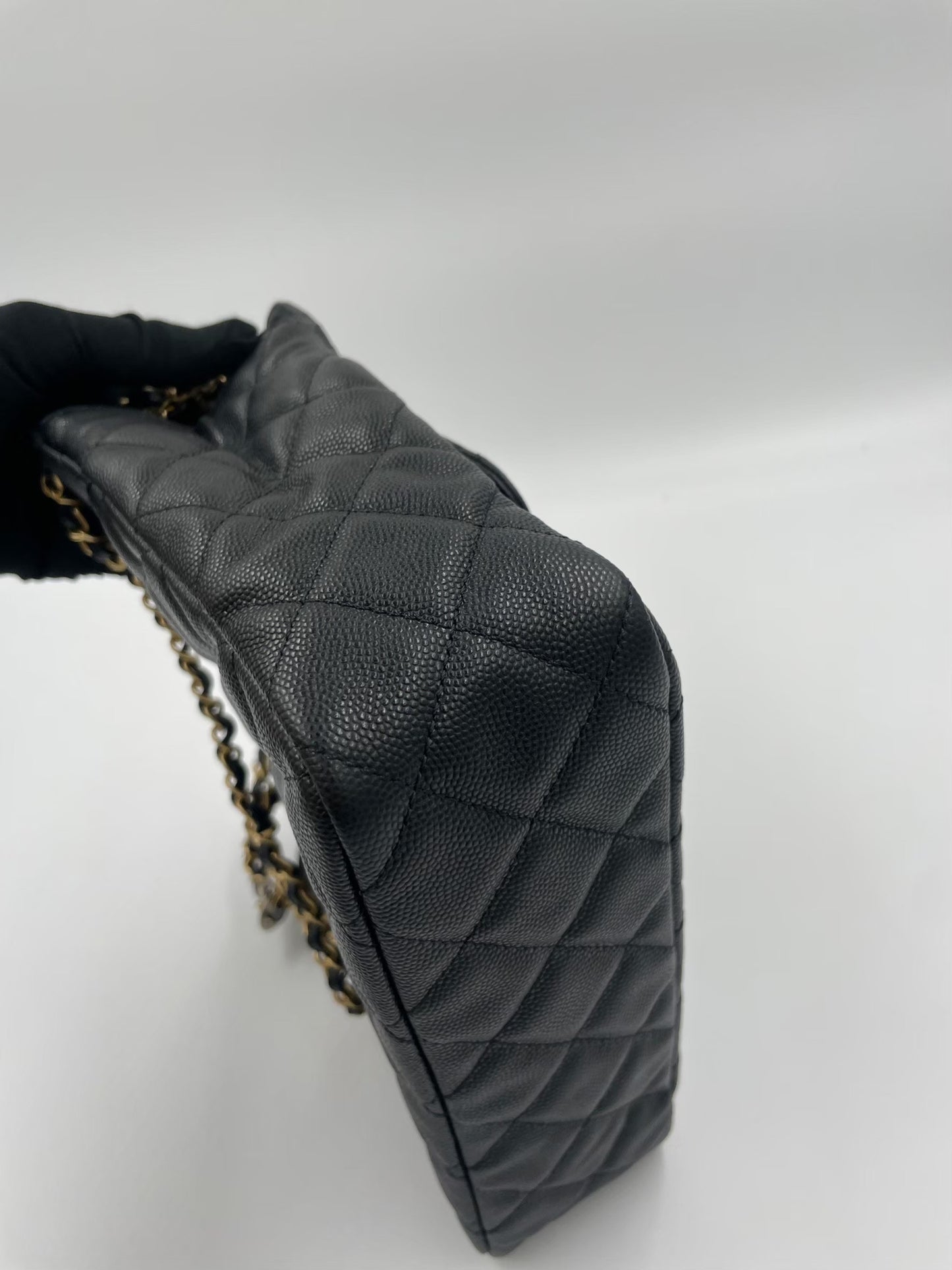 Chanel肩背包