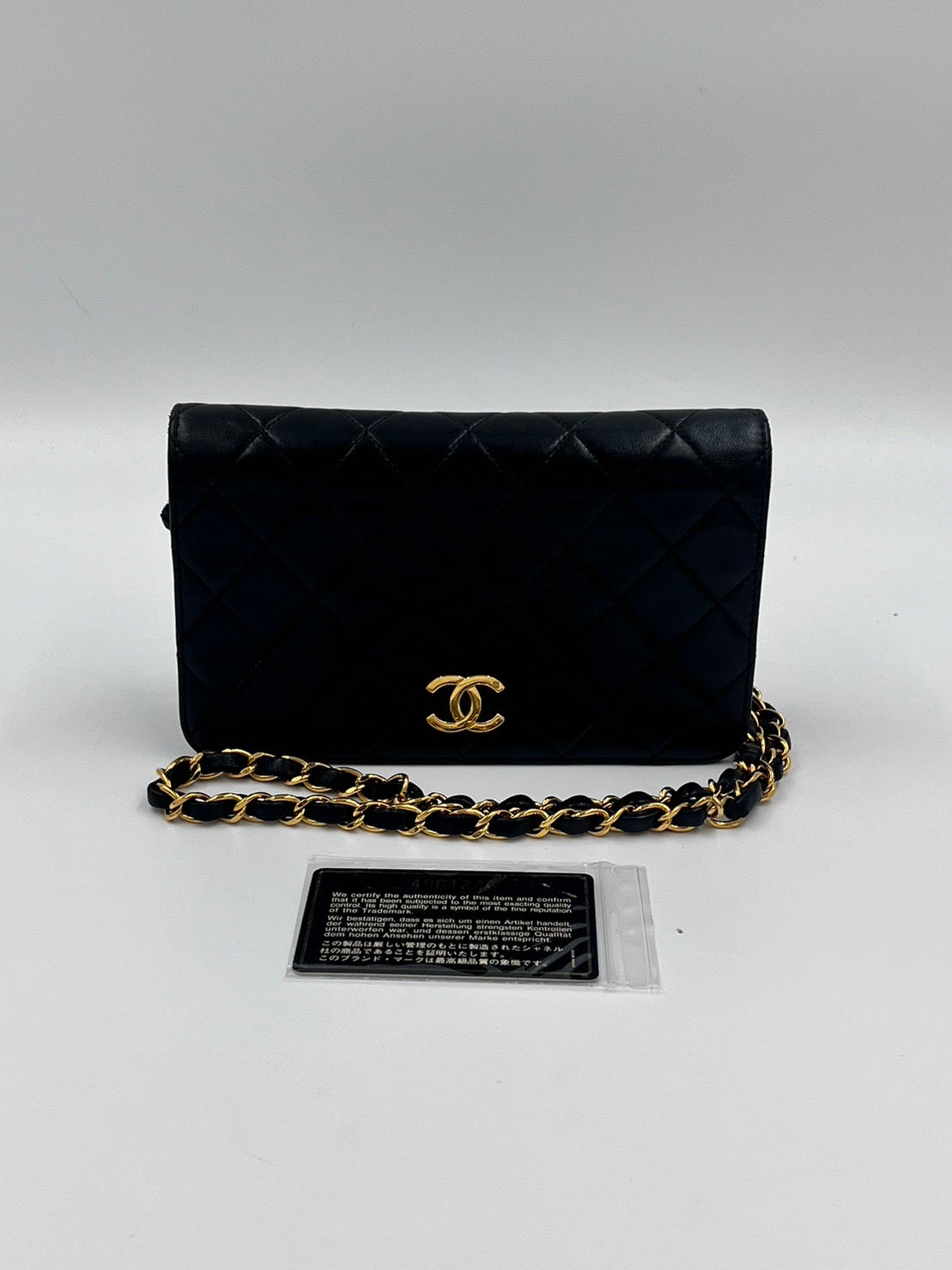 Chanel Lambskin Woc 19cm / Rank A
