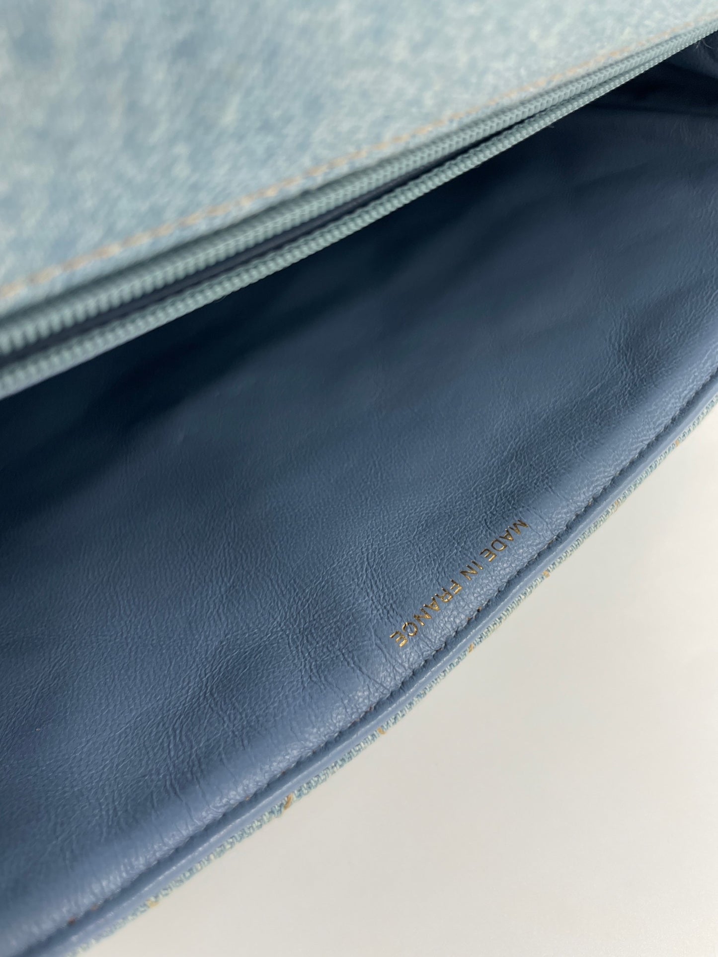 Chanel Denim Jumbo 牛仔玳帽布面貝嫂包 淺藍 / Rank SA 24072304