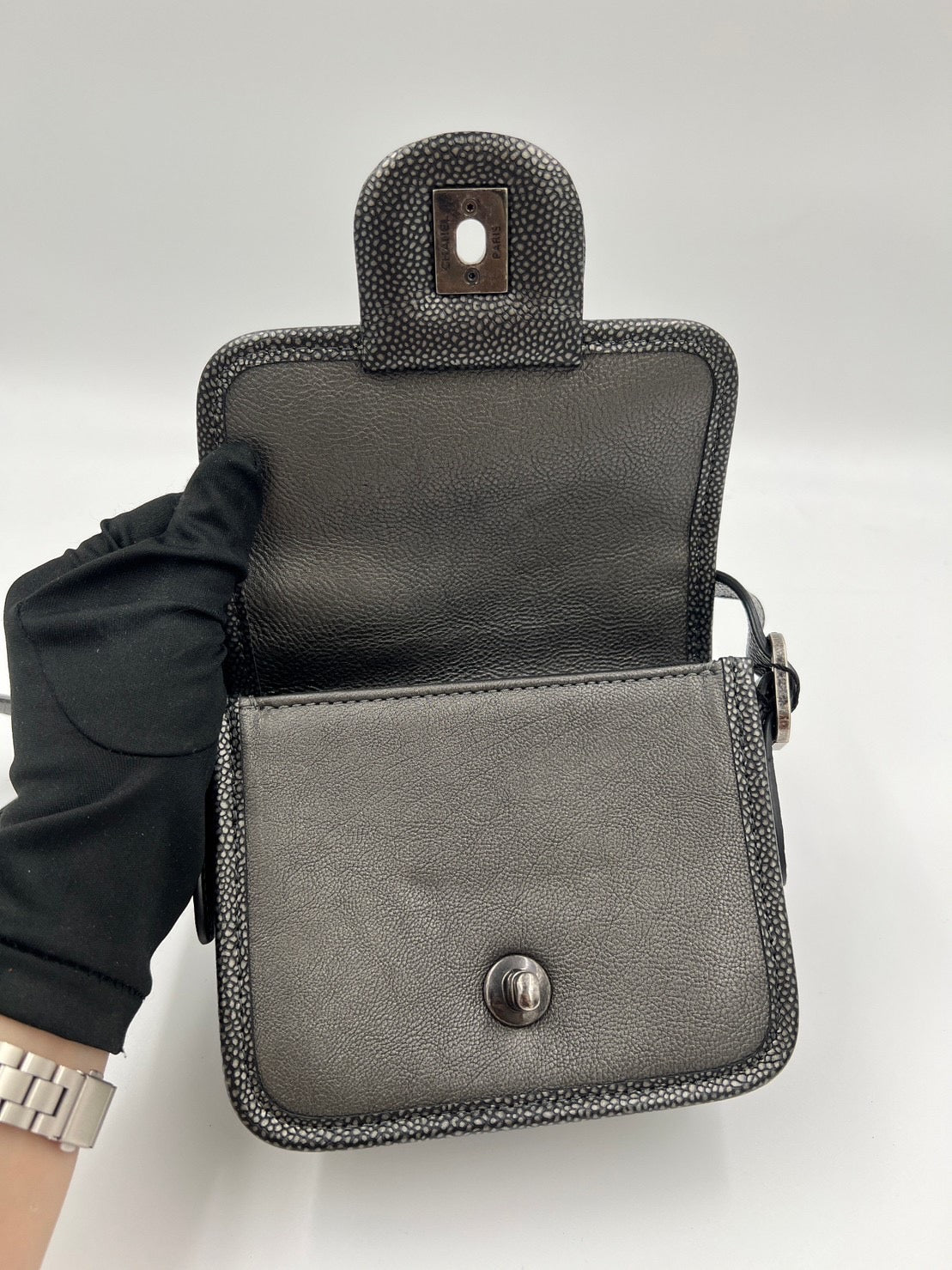 Chanel 珍珠魚皮 coco mini / Rank AB