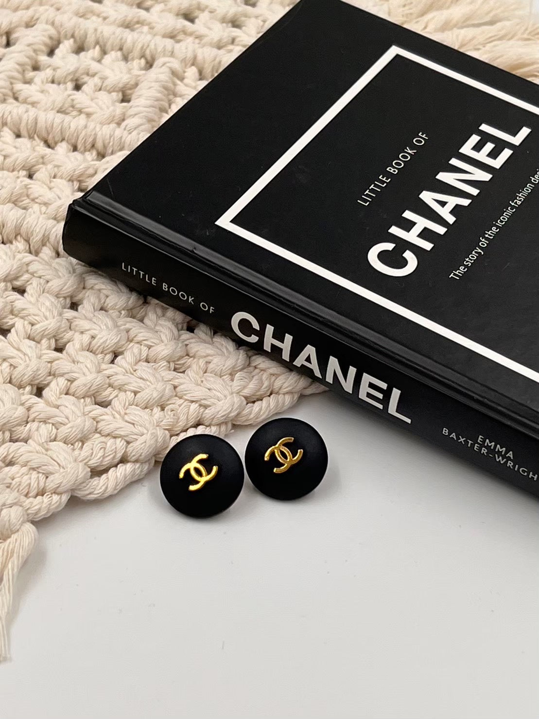 Chanel耳夾式耳環
