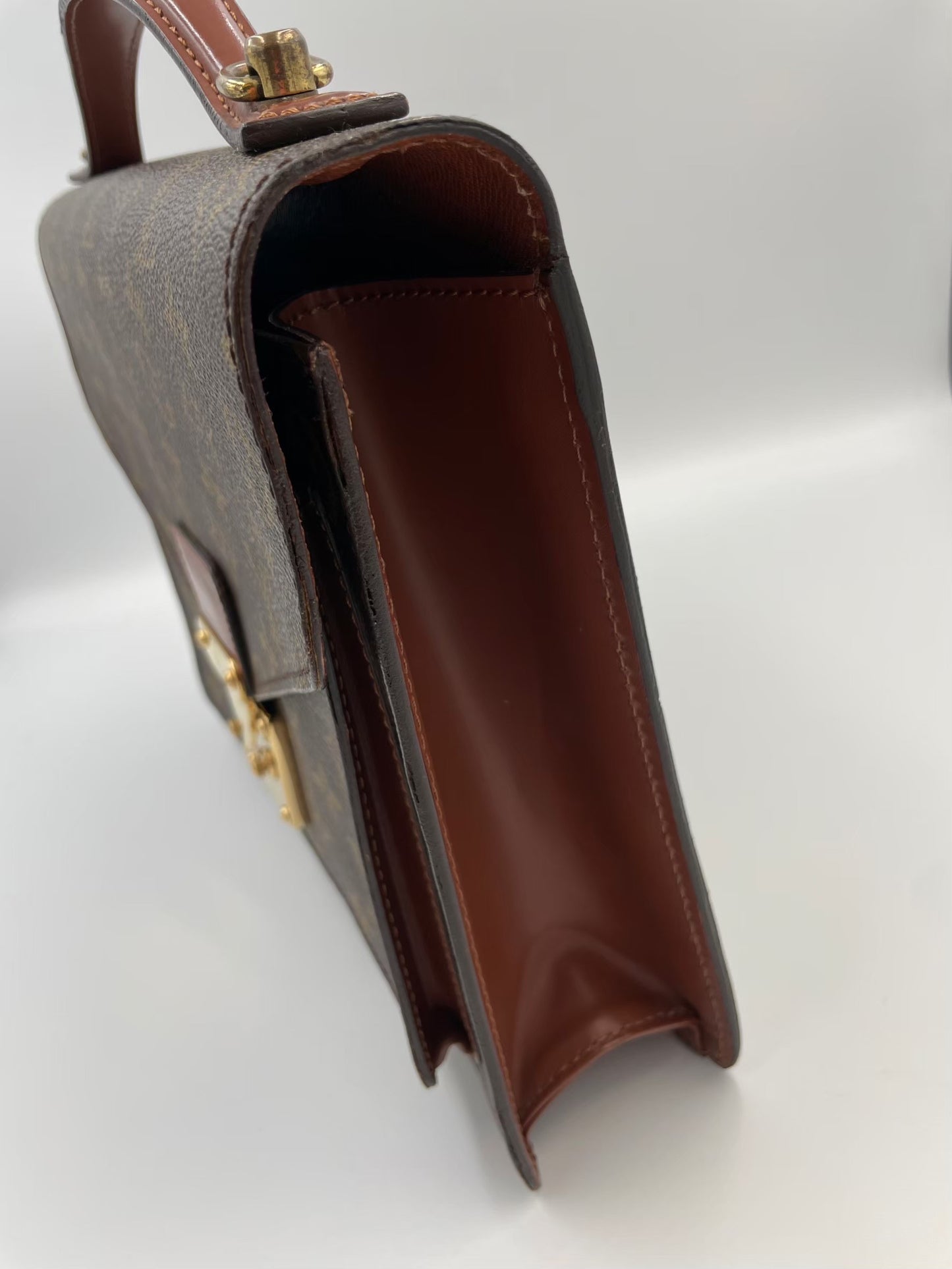 Louis Vuitton   老花蒙梭經典包 RANK A