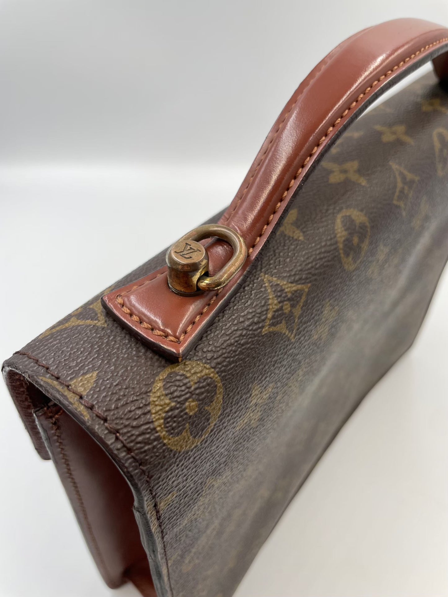 Louis Vuitton   老花蒙梭經典包 RANK A