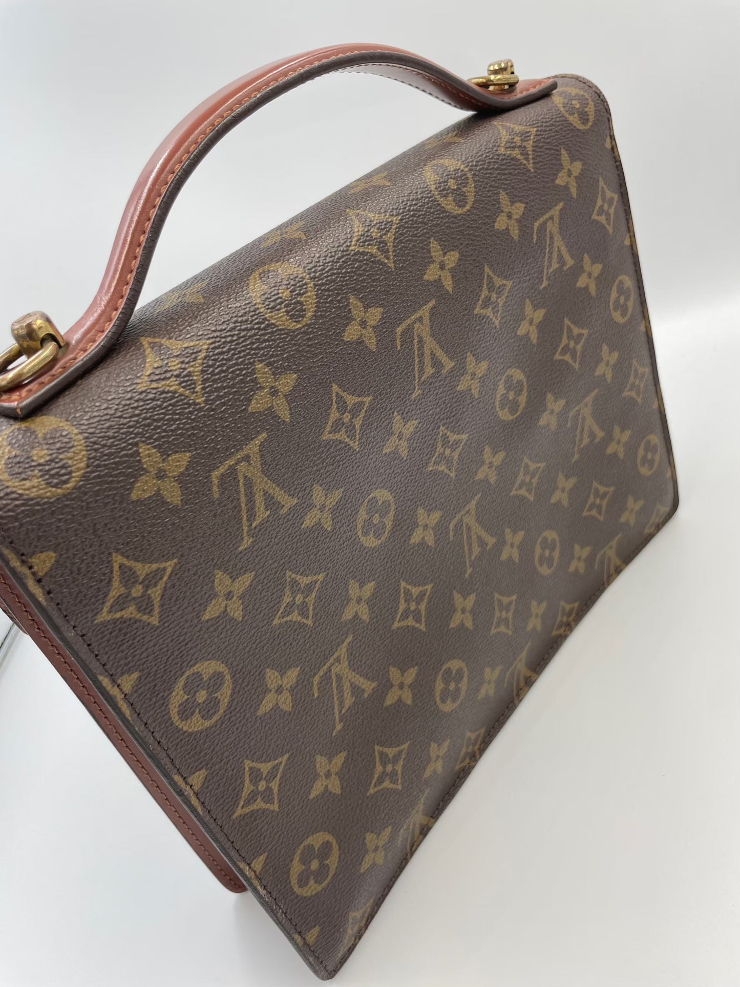 Louis Vuitton   老花蒙梭經典包 RANK A