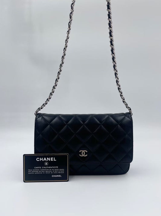 Chanel Calfskin Woc Sliver / Rank SA