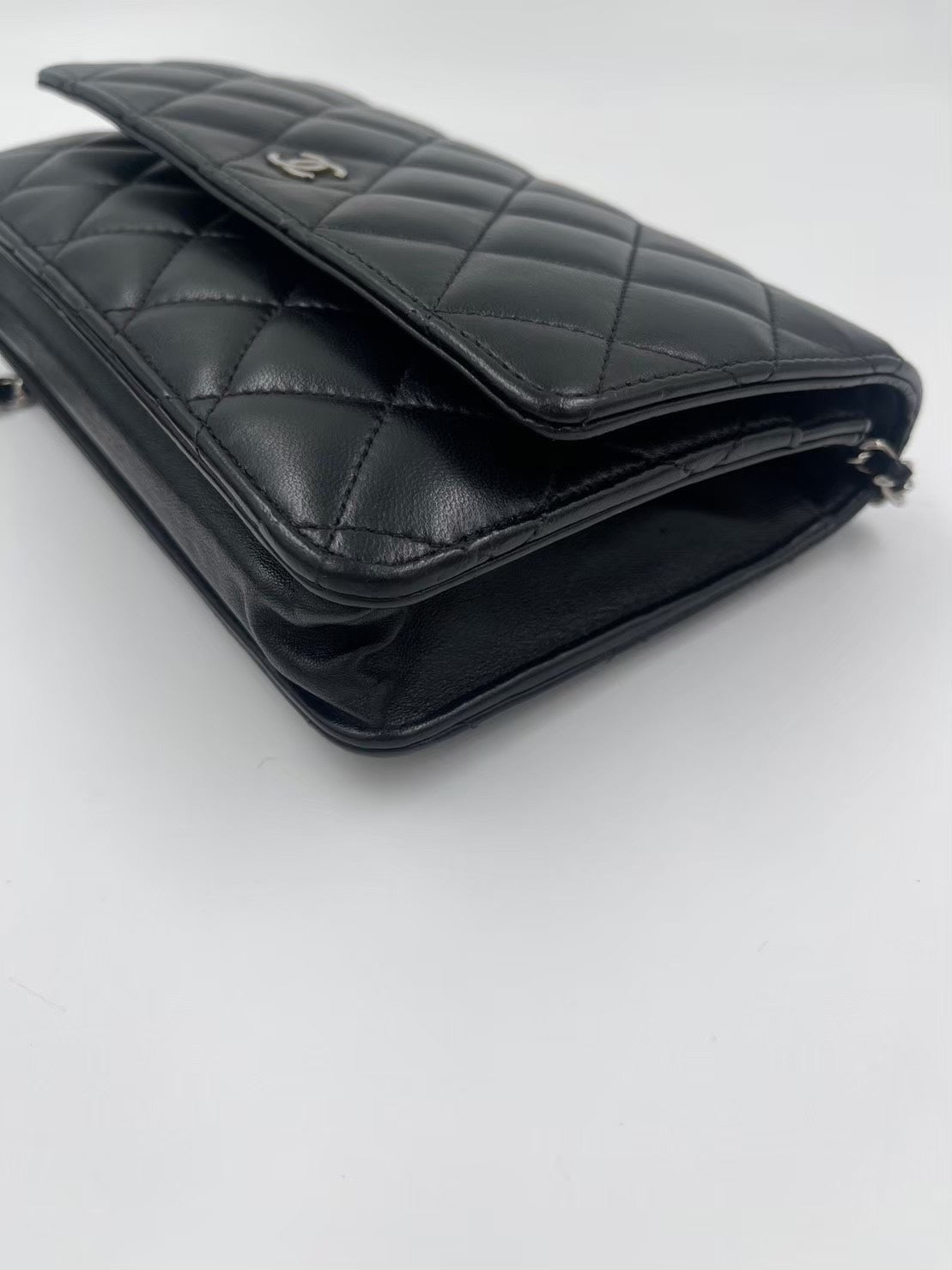 Chanel Calfskin Woc Sliver / Rank SA