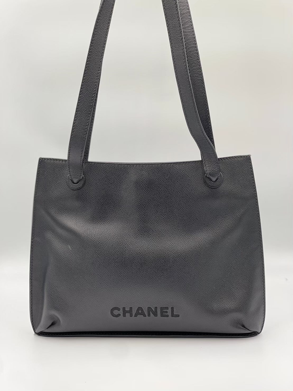 Chanel素面側背包