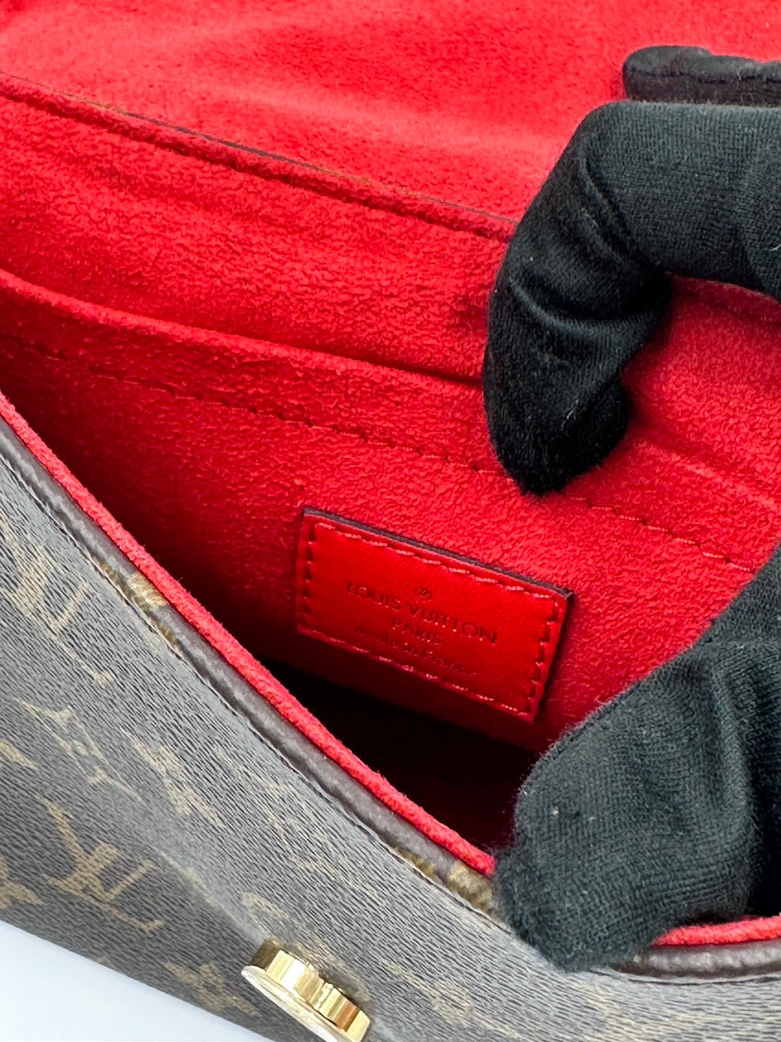 Louis Vuitton Locky BB手提包Rank SA