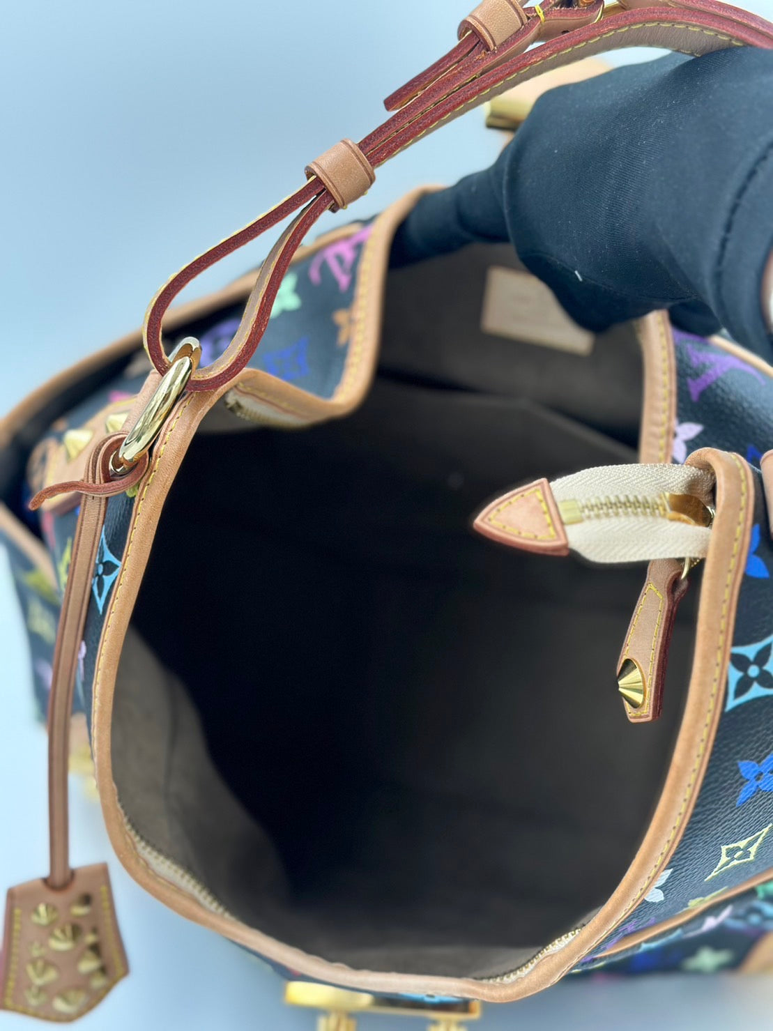Louis Vuitton 黑三彩單肩包 /  Rank A