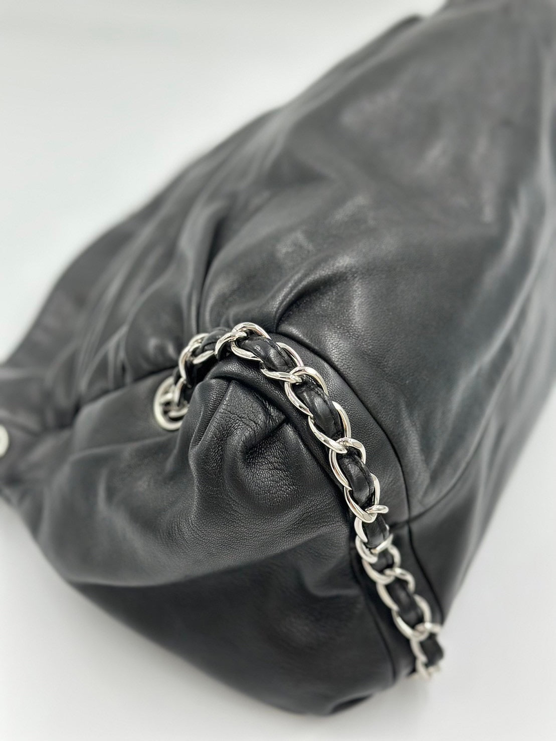 Chanel Lambskin Tote Black / Rank SA