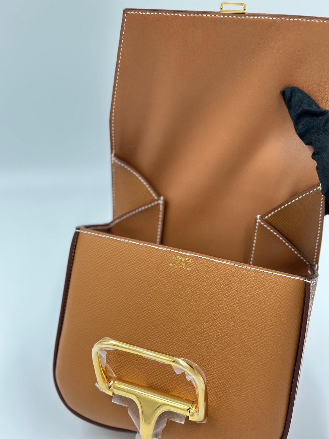 Hermes Della Mini 屁股包/ Rank SA V0250220002