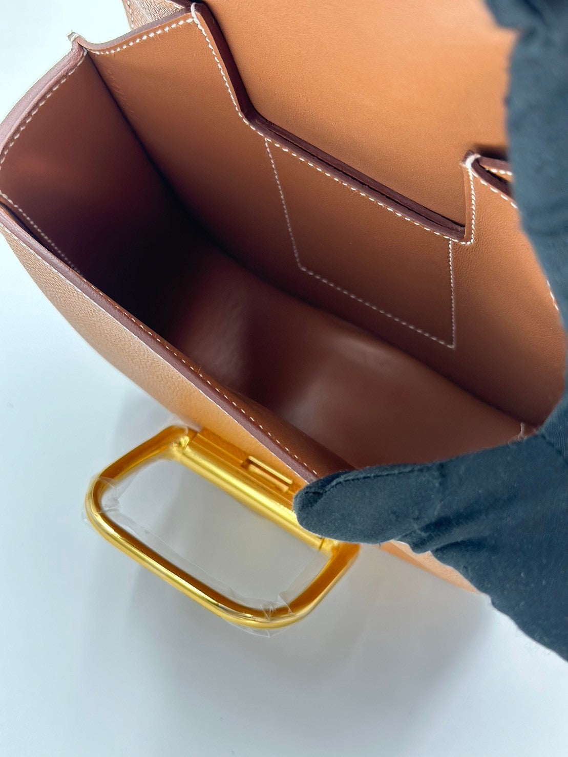 Hermes Della Mini 屁股包/ Rank SA V0250220002