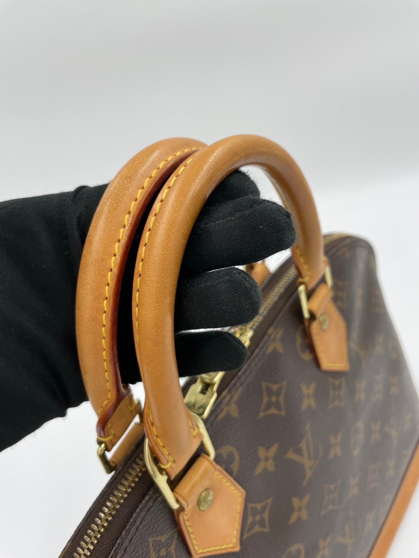 Louis Vuitton Alma GM 貝殼包 / Rank AB 24072011