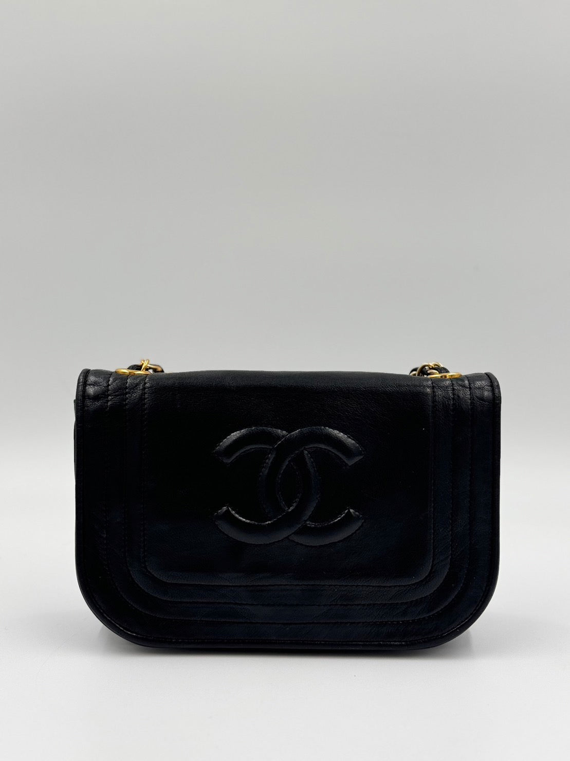 Chanel Lambskin Mini Bag 側背包/ Rank SA 24072316