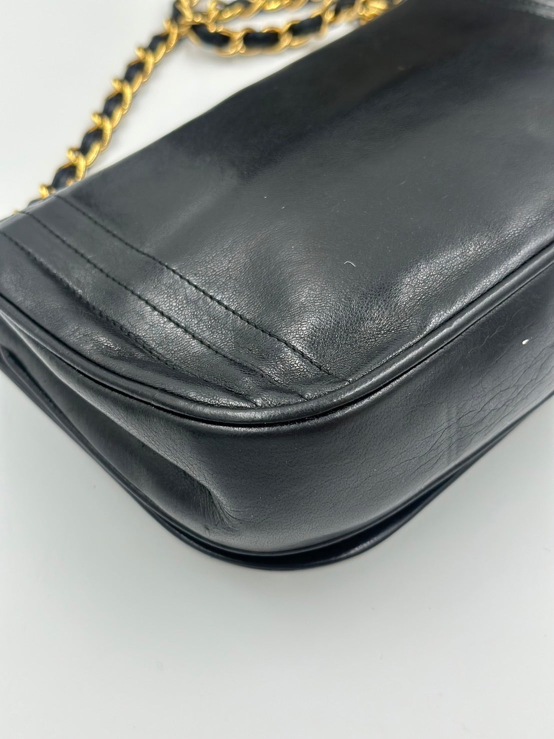 Chanel Lambskin Mini Bag 側背包/ Rank SA 24072316