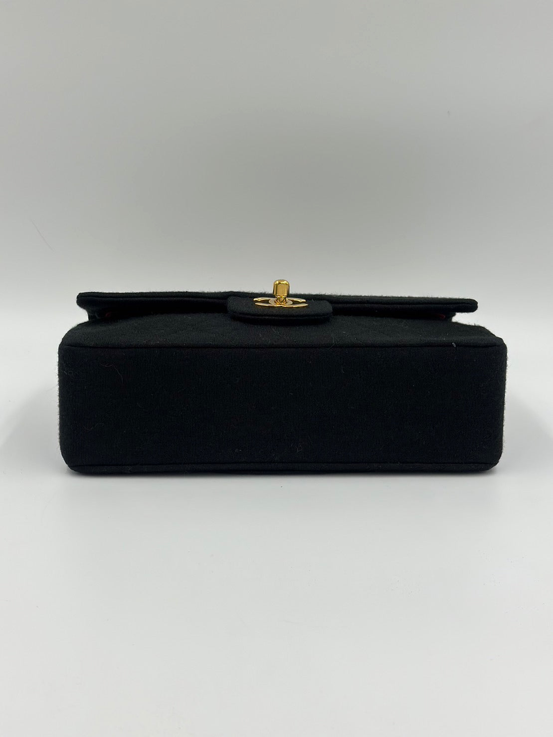 Chanel 絨布款cf/Rank SA