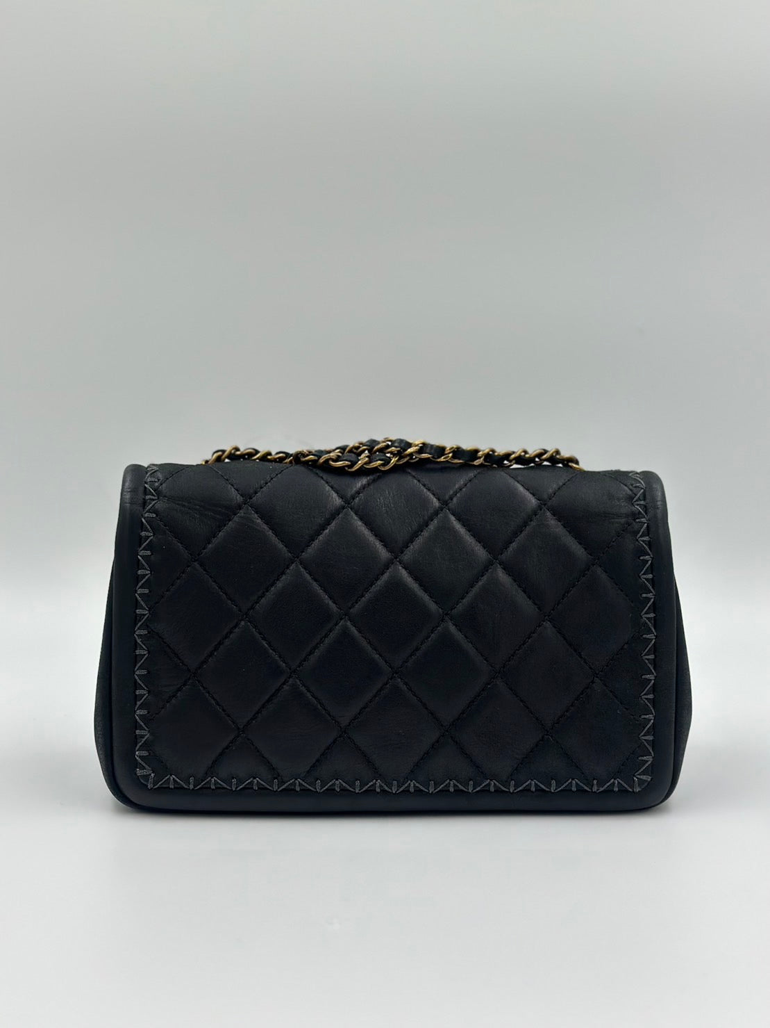 Chanel 牛皮滾邊鏈條包/Rank SA