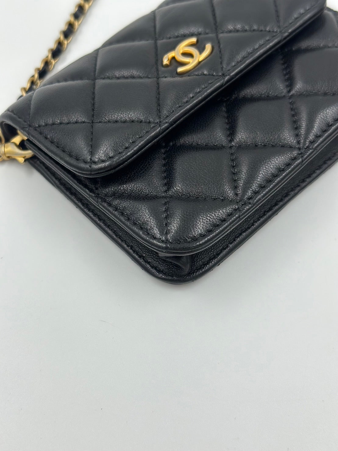 Chanel Mini Woc 金球小包 / Rank SA