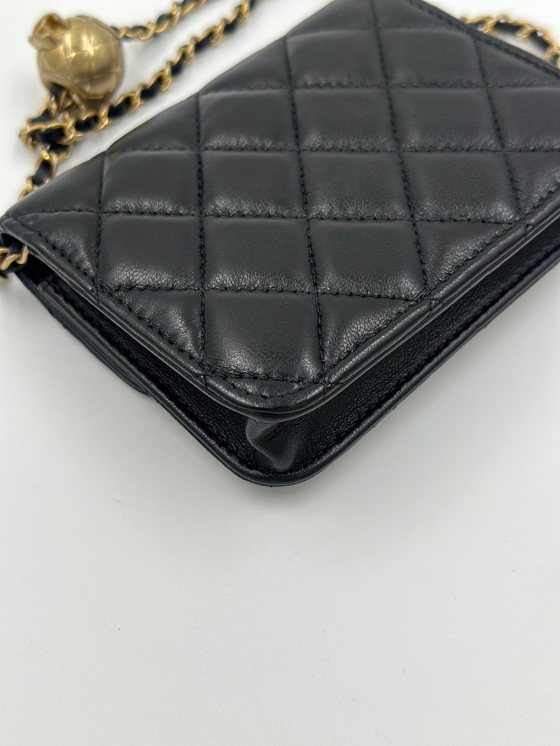 Chanel Mini Woc 金球小包 / Rank SA