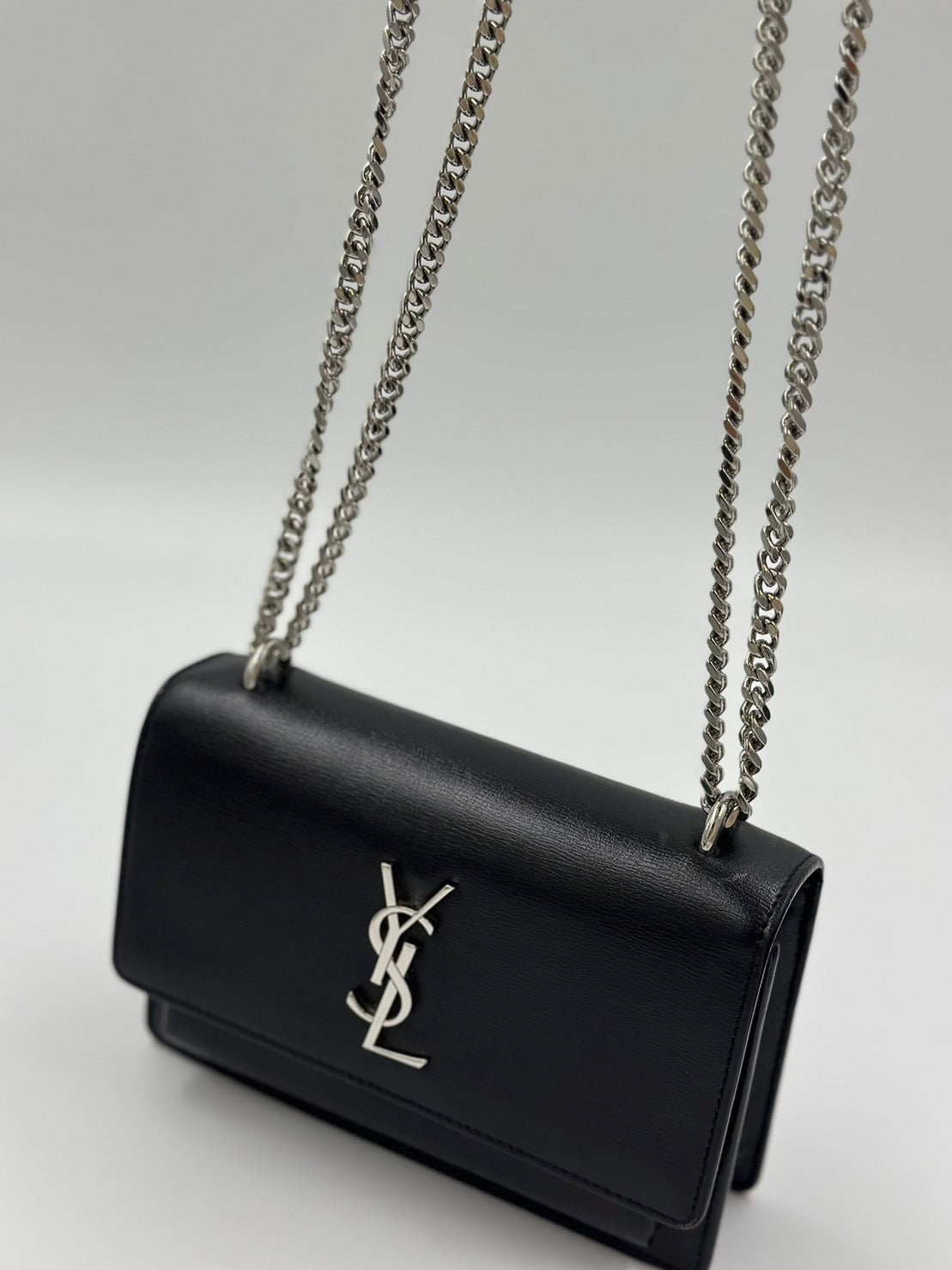 Yves Saint Laurent Sunset 側揹包 / Rank A