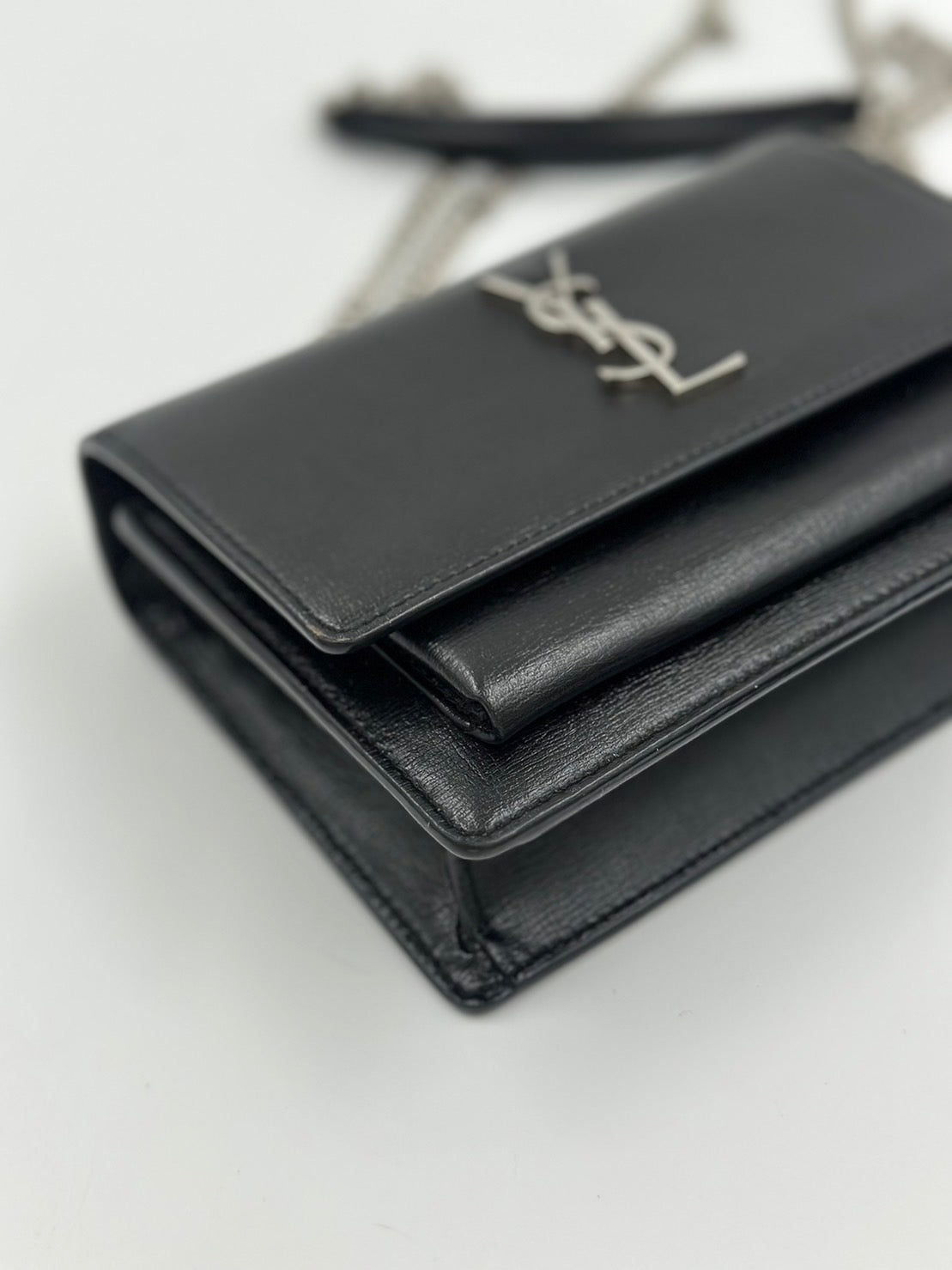 Yves Saint Laurent Sunset 側揹包 / Rank A